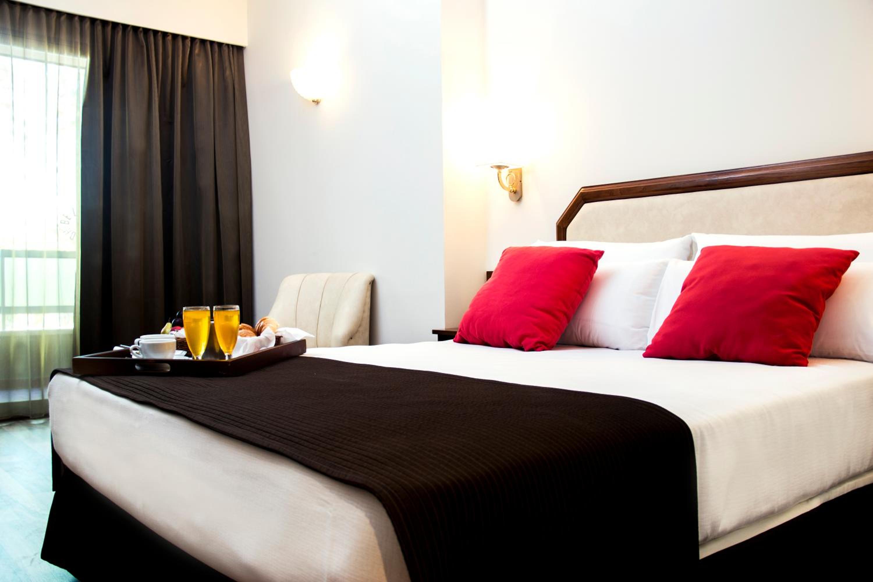 Double Room - Photo 1