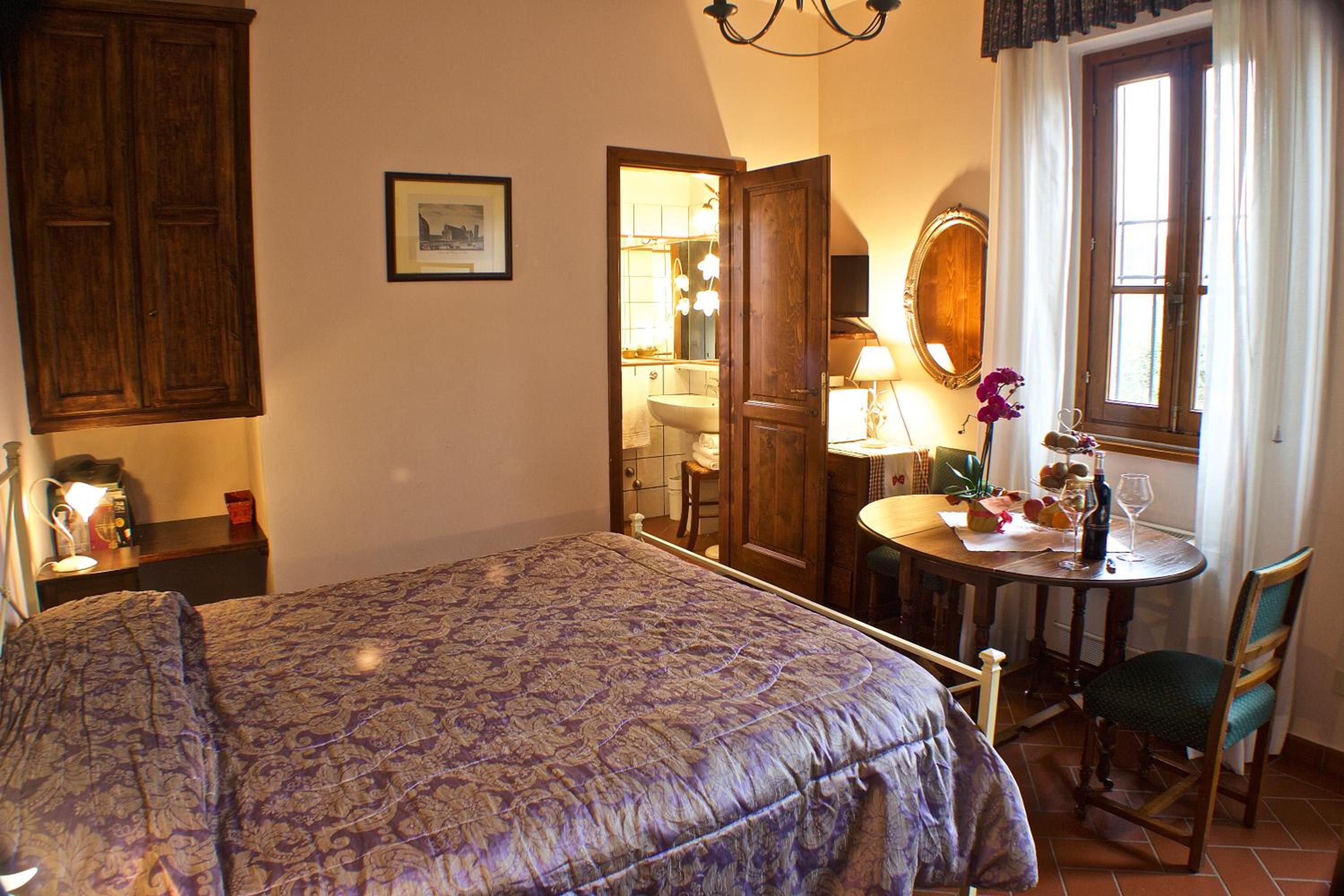 Double Room with Balcony - Photo 1