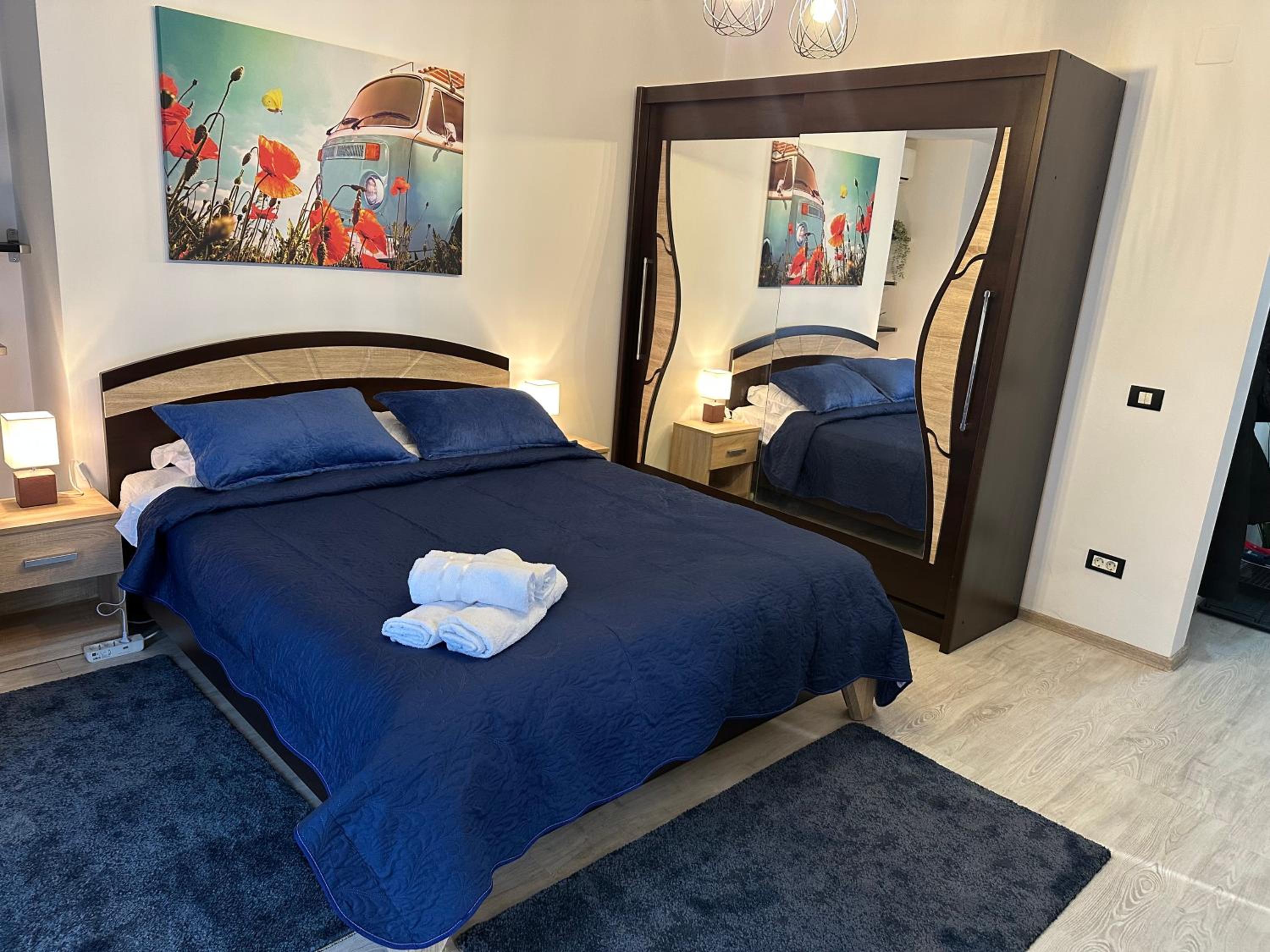 One-Bedroom Deluxe Apartment - Photo 22