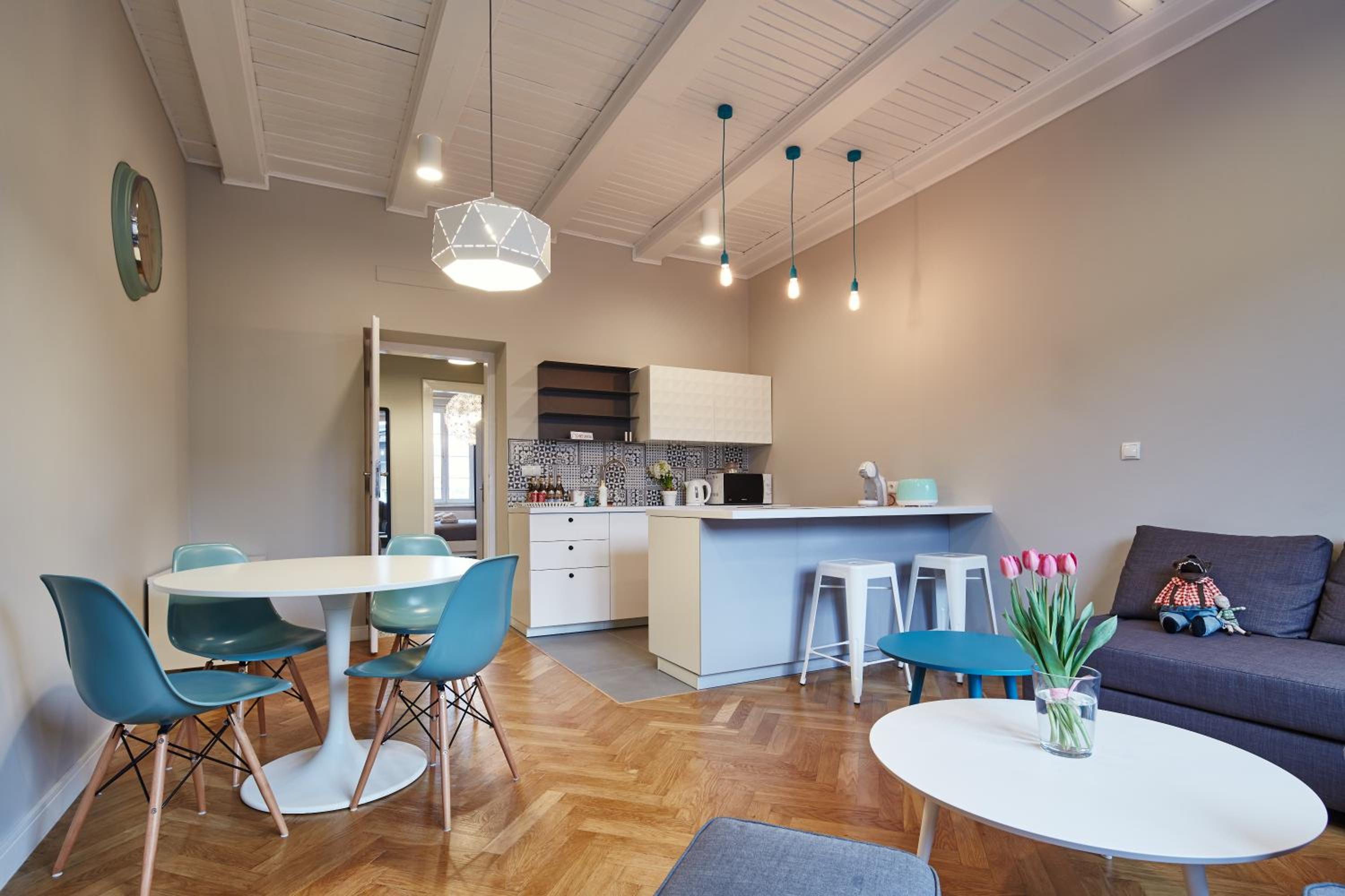 Deluxe Apartment