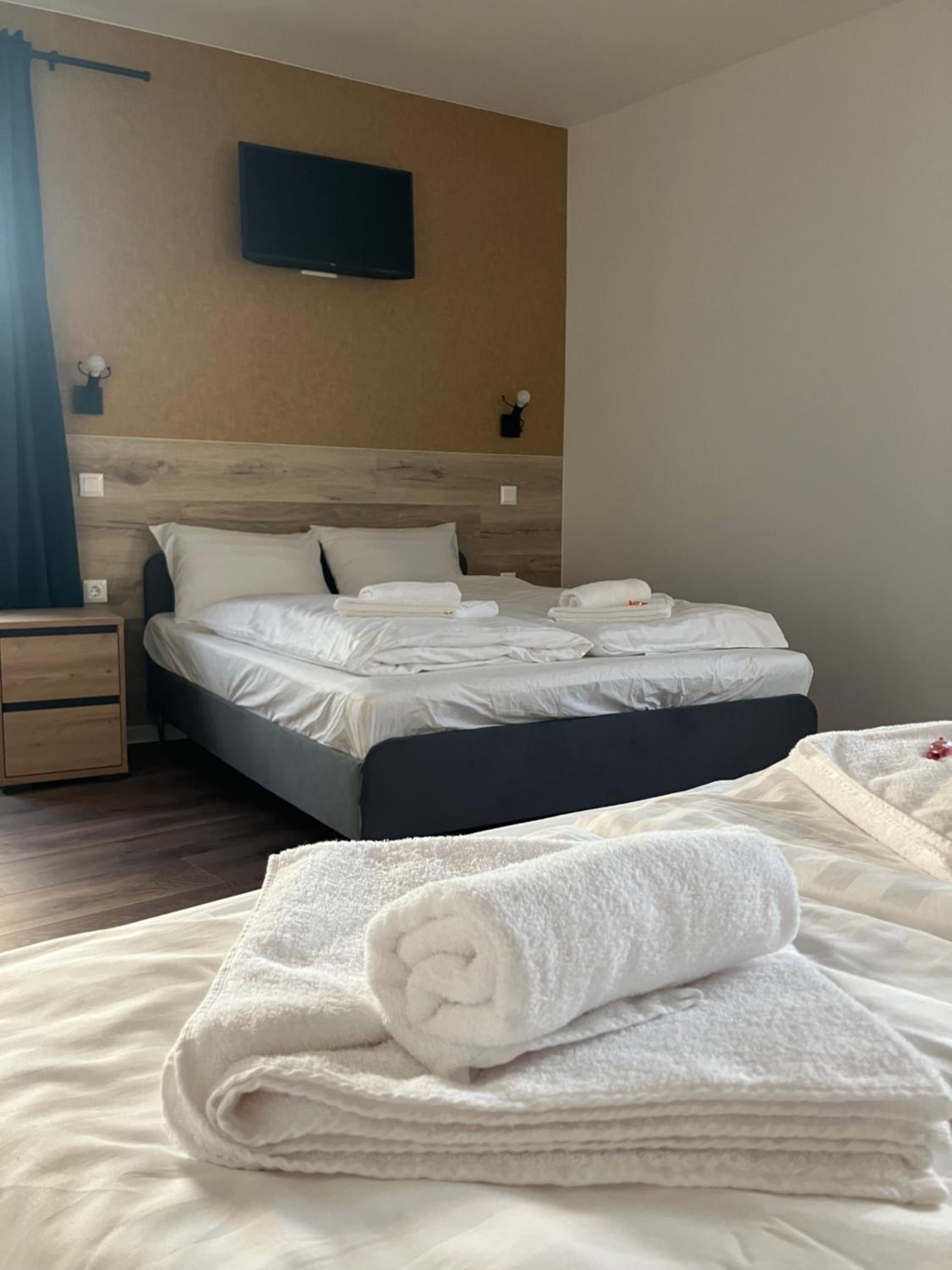 Superior Twin Room - Photo 2