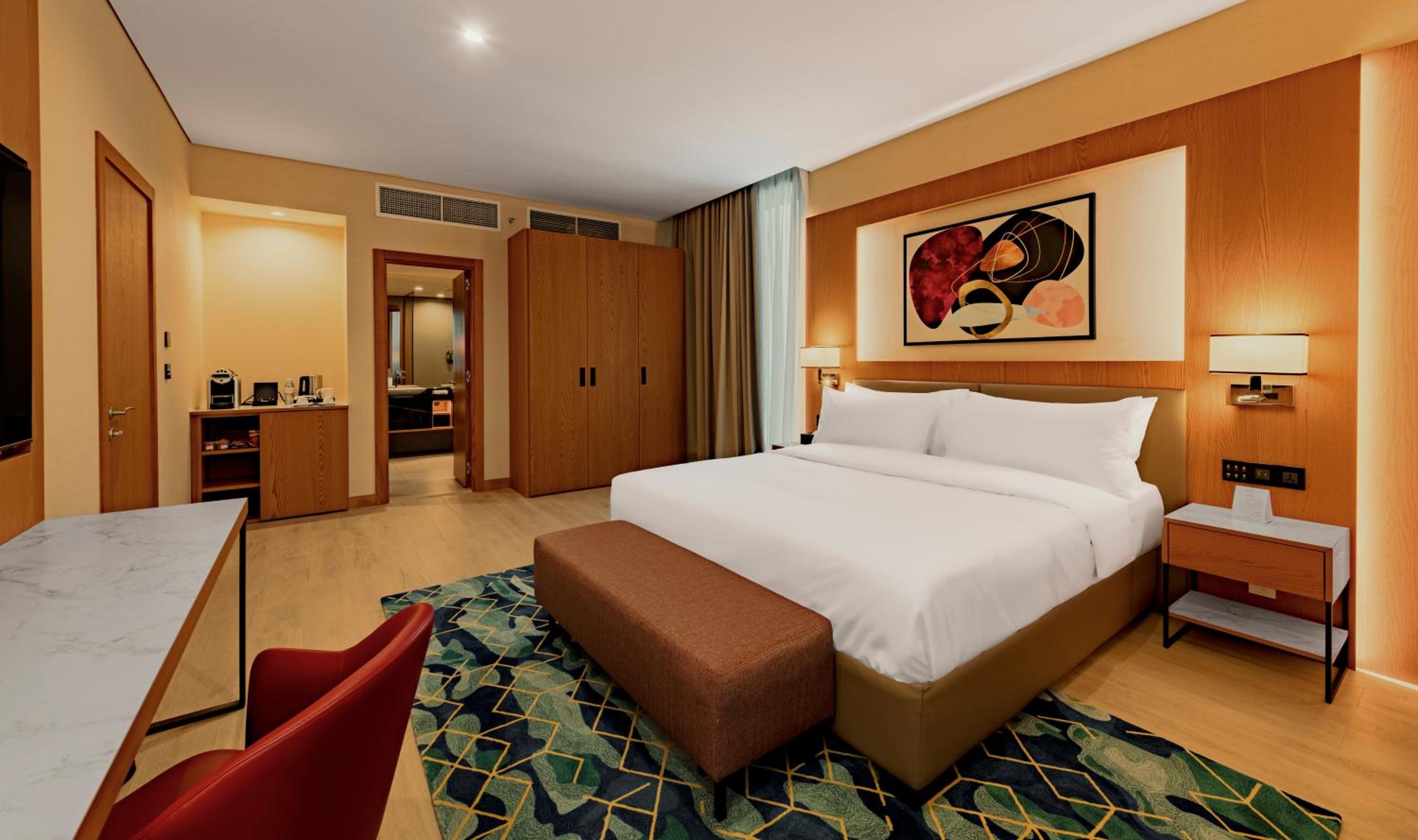 Two-Bedroom Suite thumbnail 5