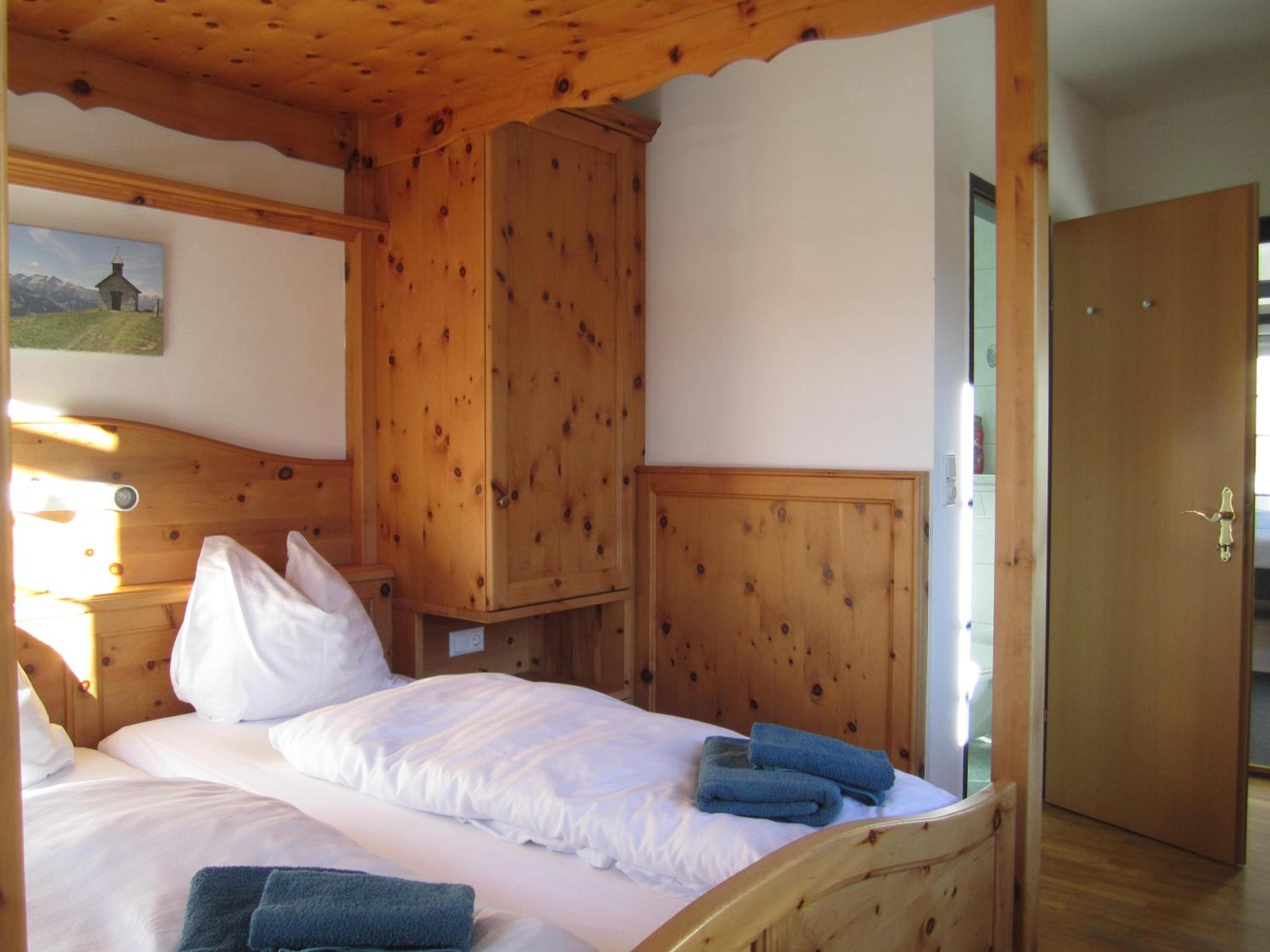 Large Single Room