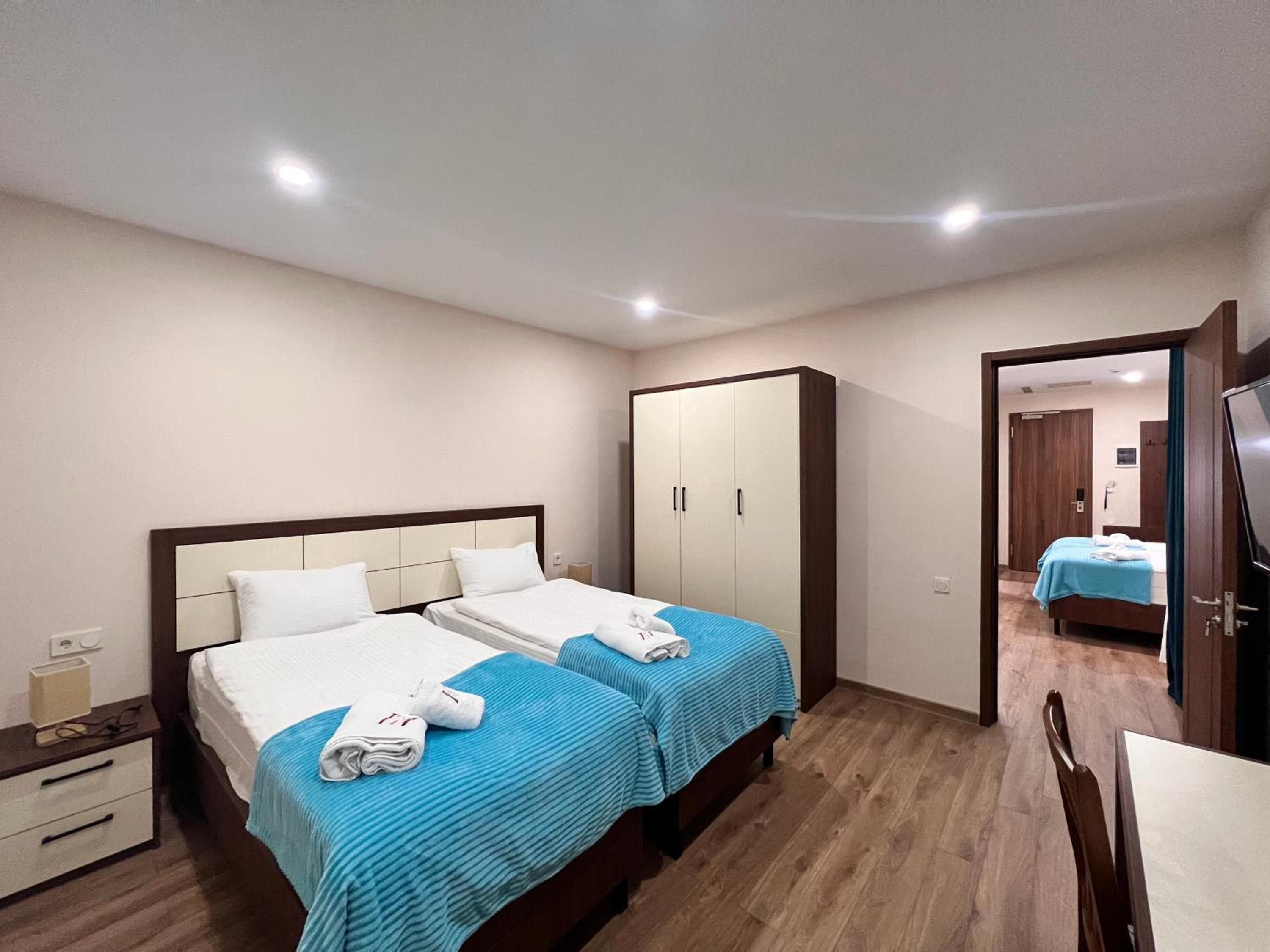 Suite with Garden View - Photo 1