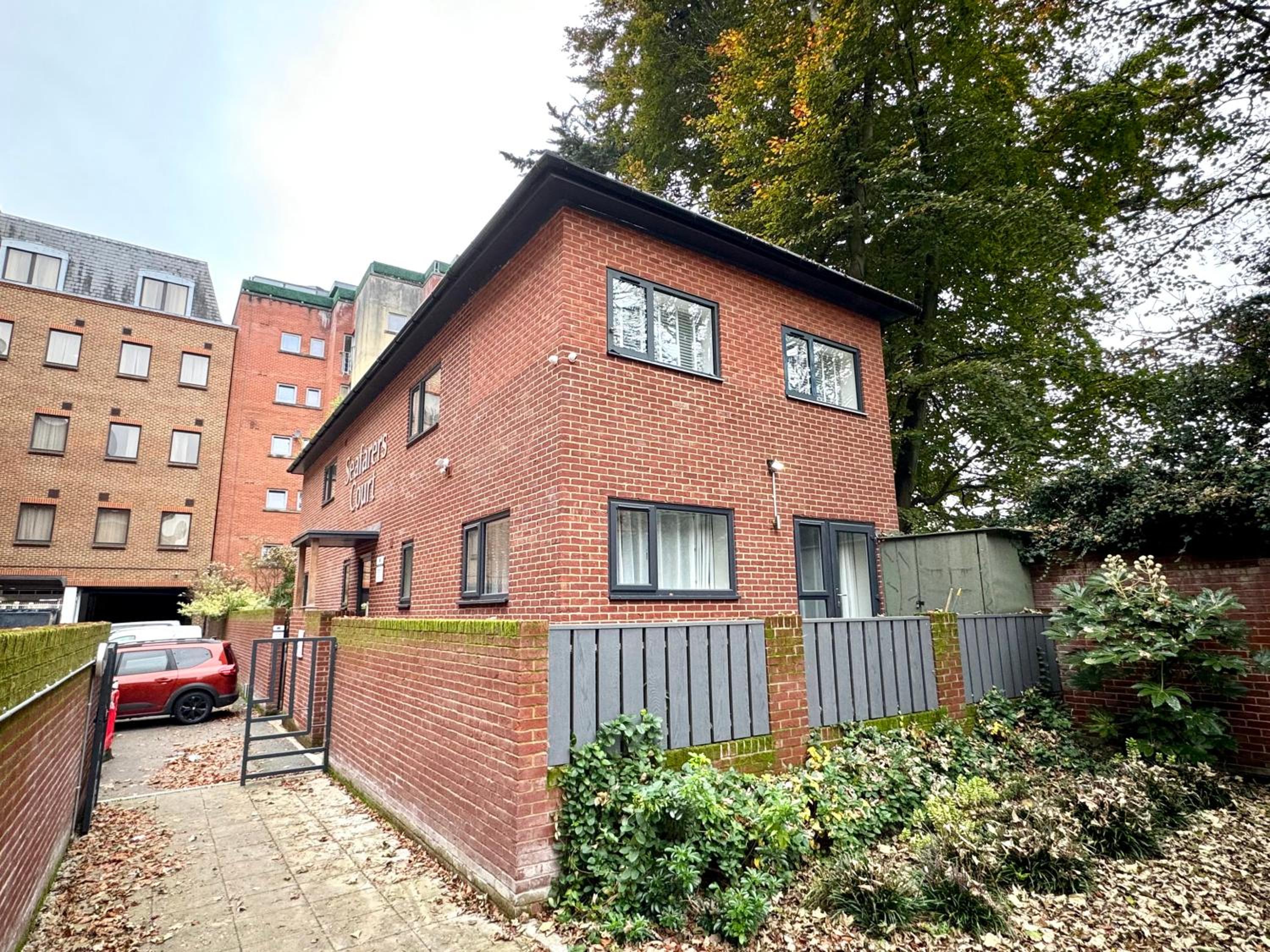 Two-Bedroom Deluxe Apartment