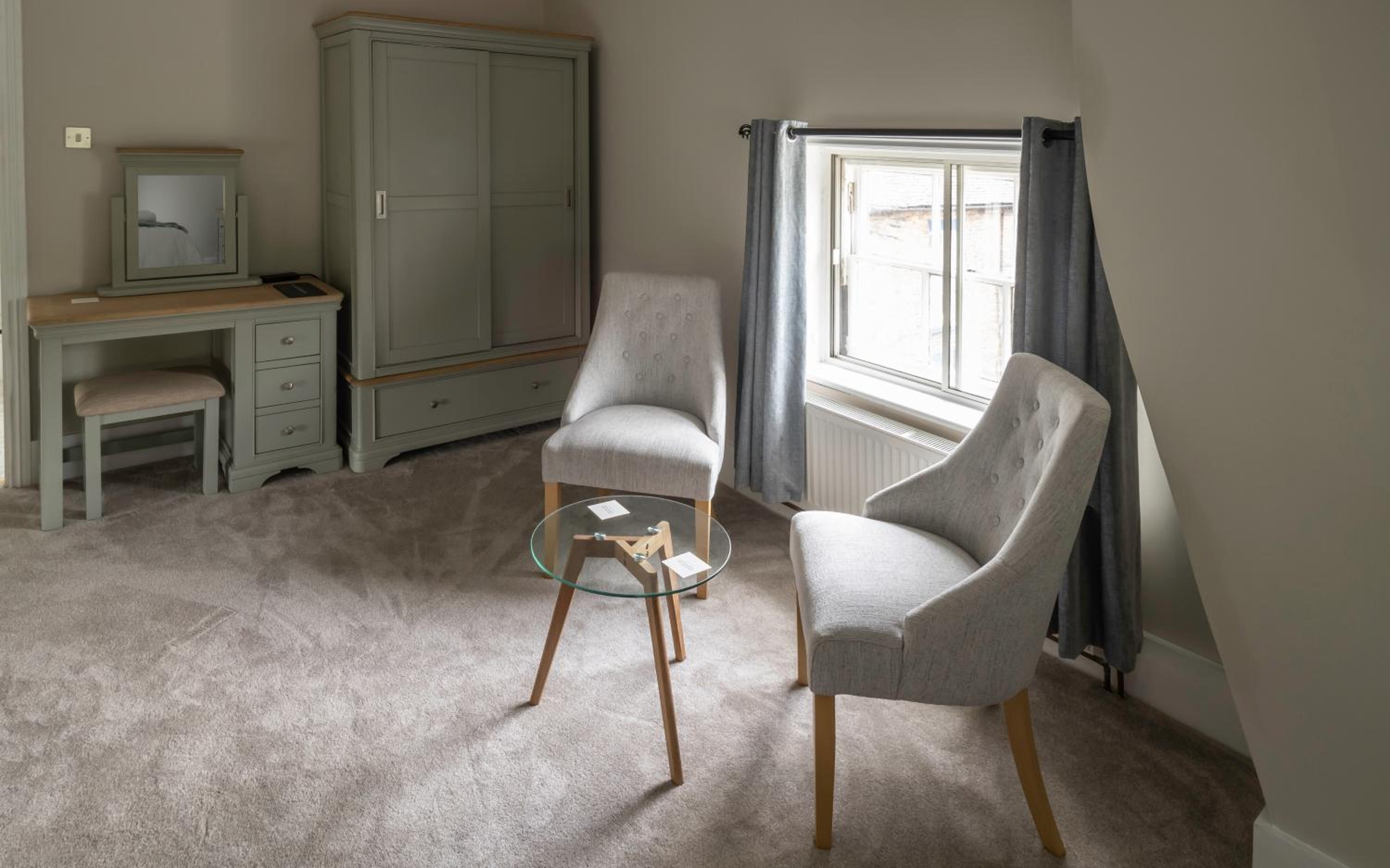 Superior King Room photo 1