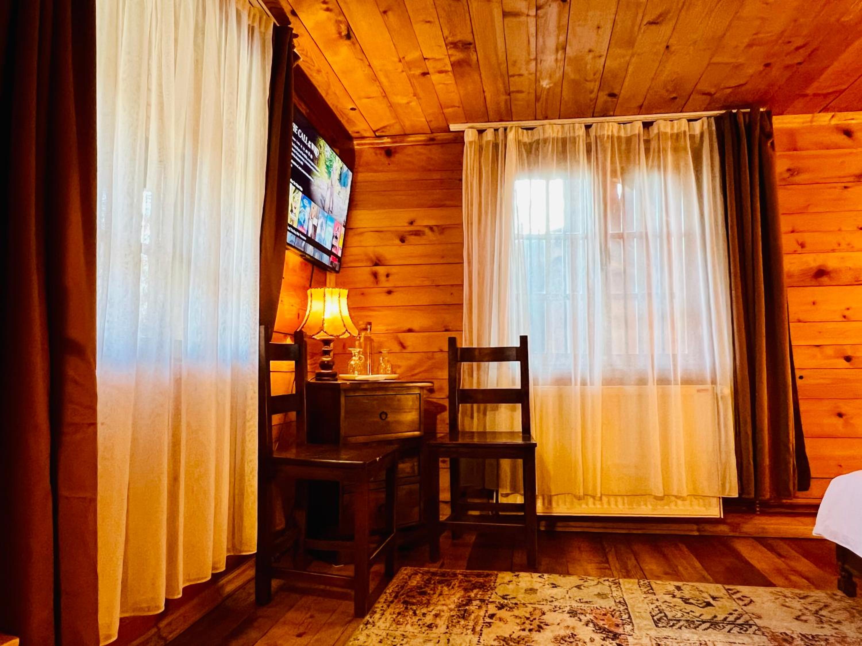 Double Room with Lake View photo 2