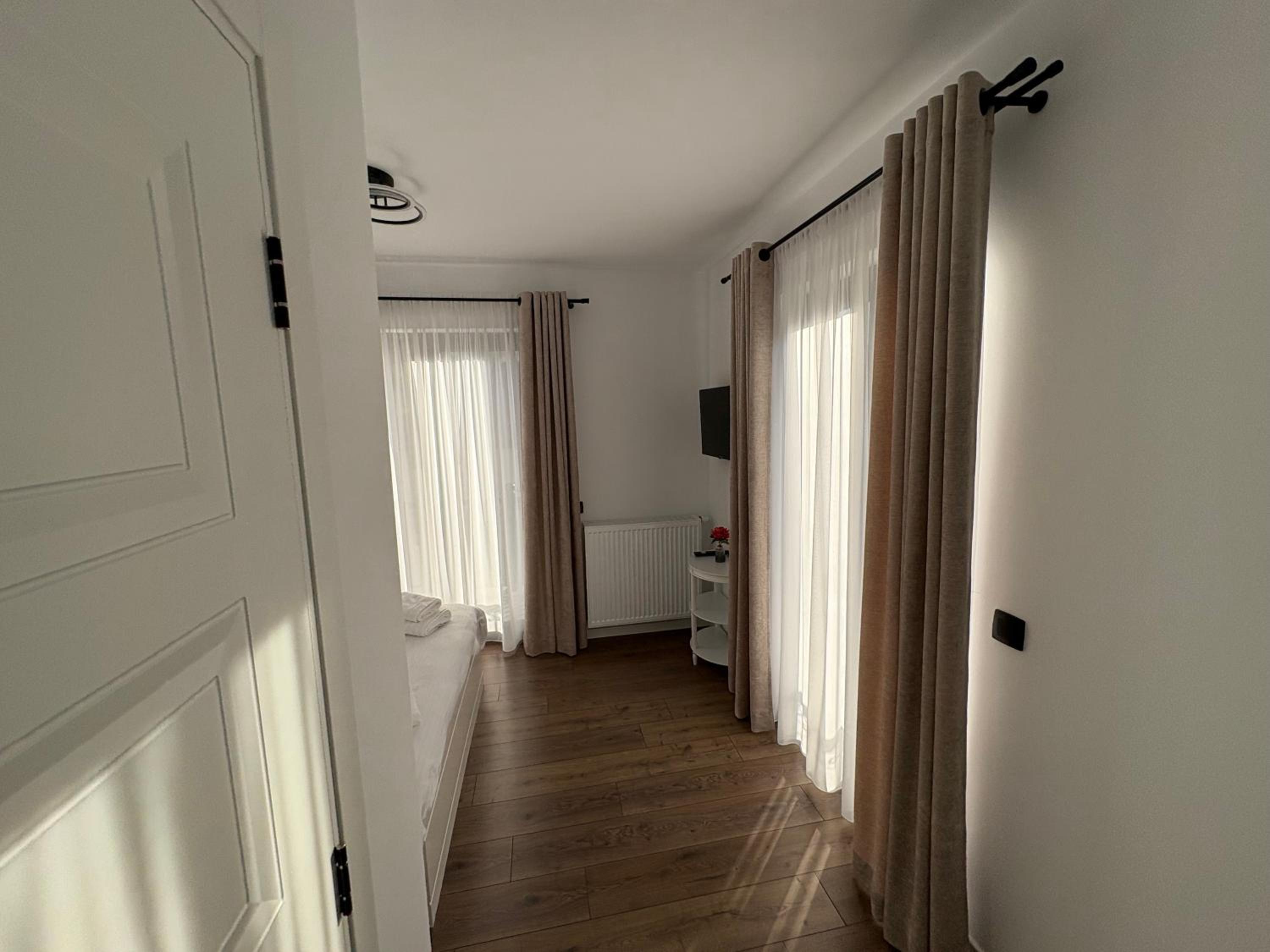 Double Room with Balcony photo 3