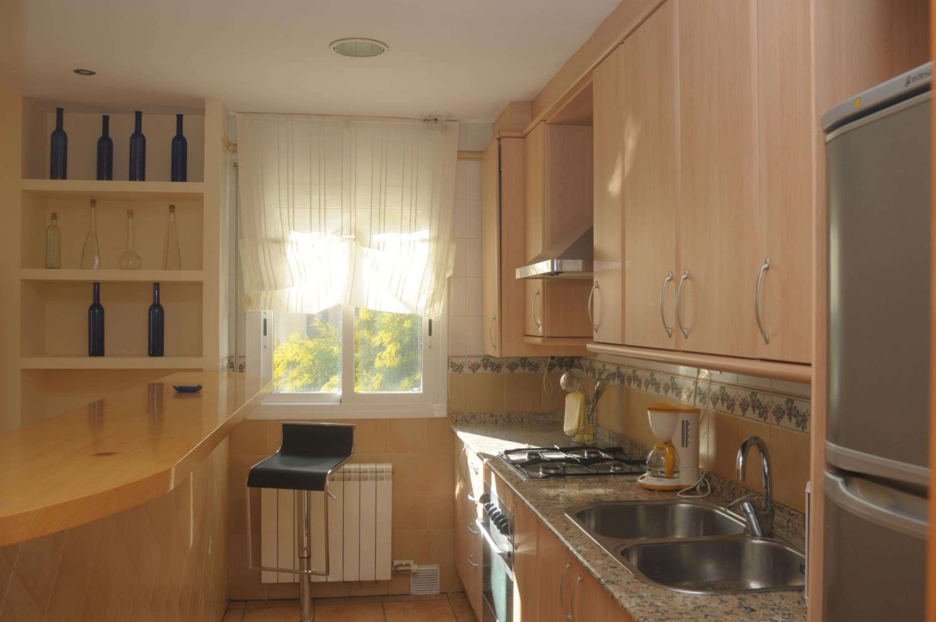 Apartment - Ground Floor photo 2