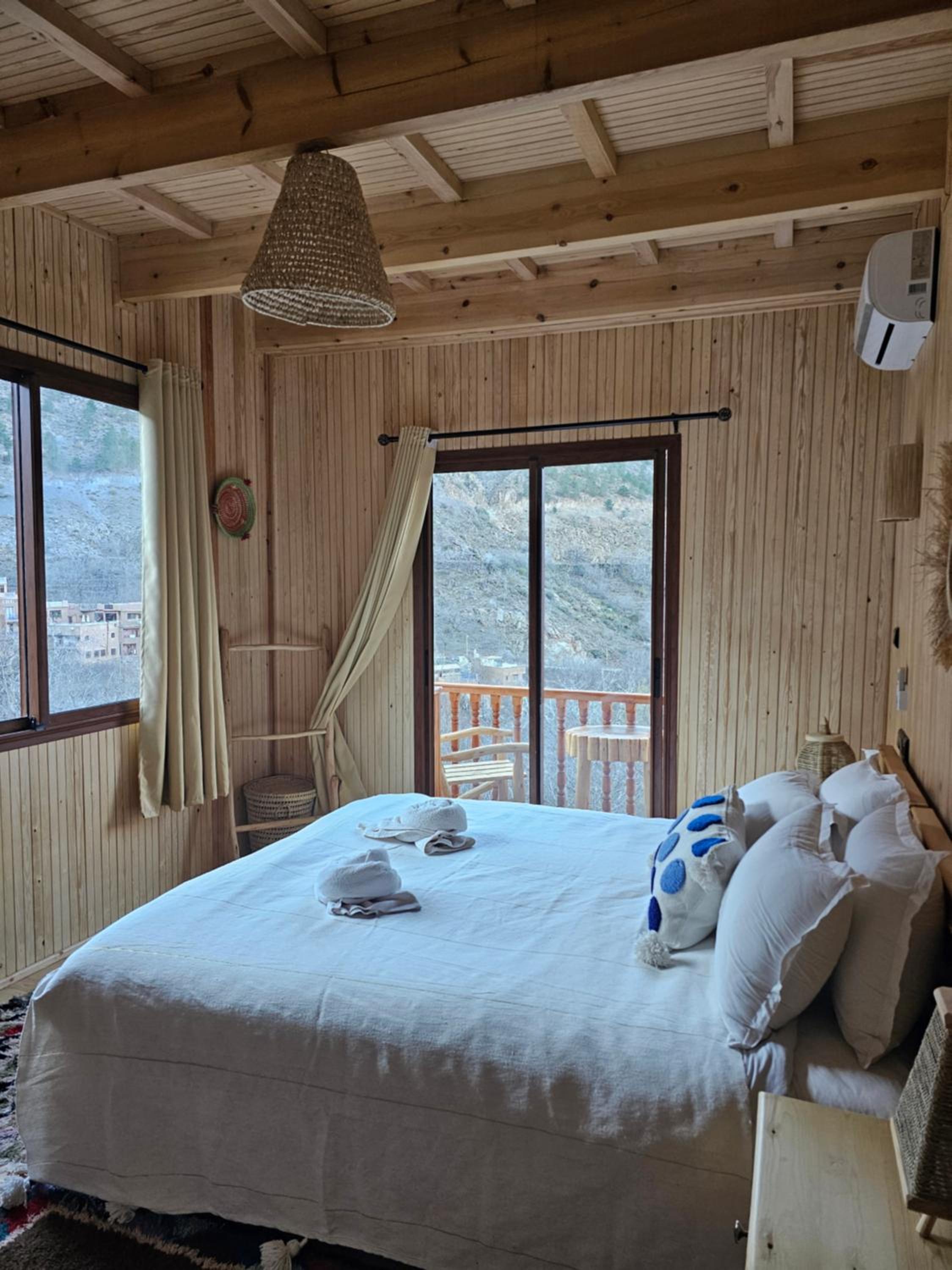 Superior Double or Twin Room with Pool View