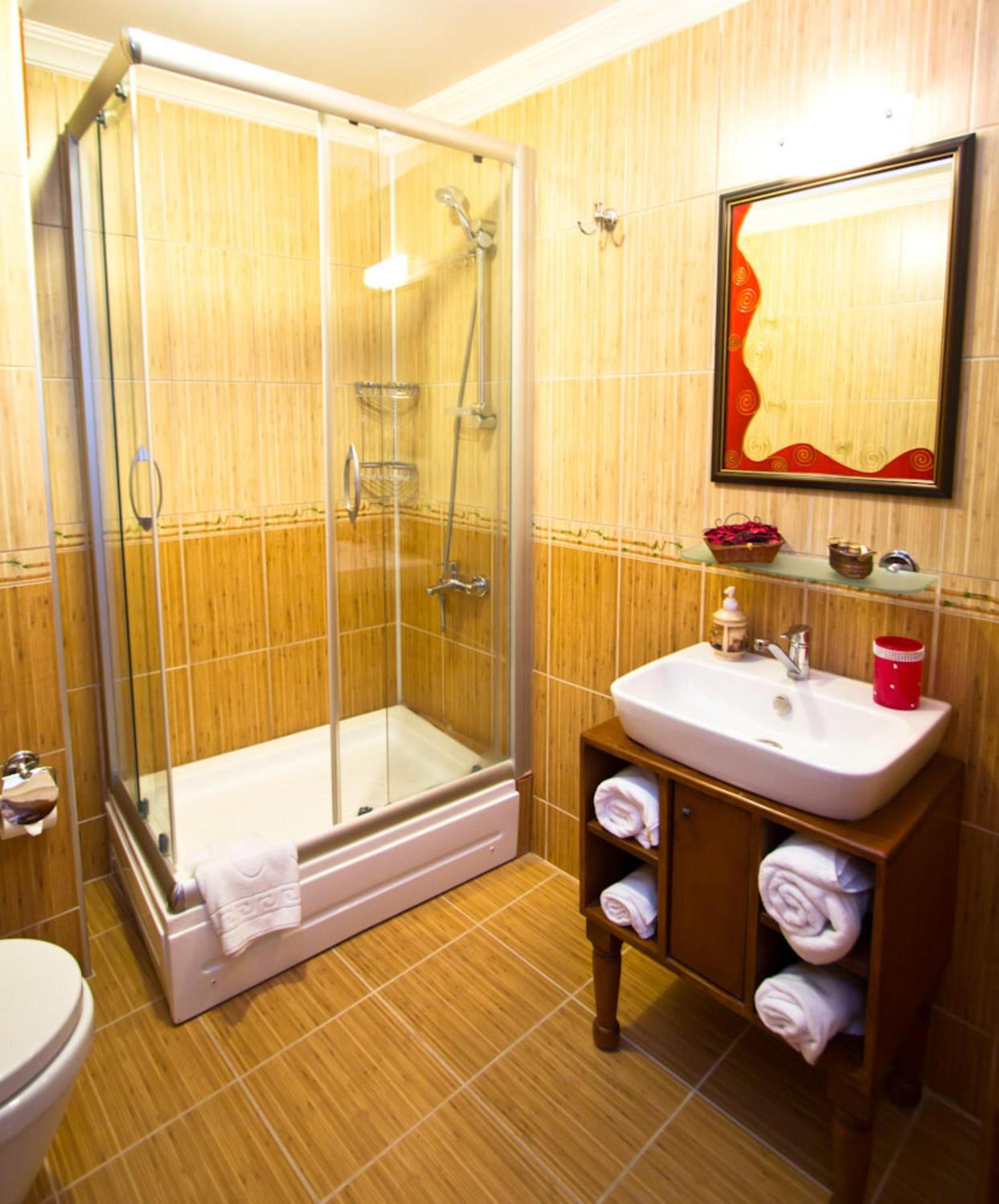Standard Double Room with Romance Package photo 2
