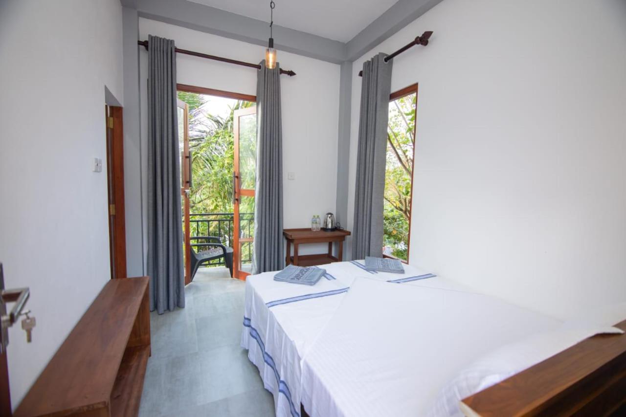 Budget Double Room photo 2