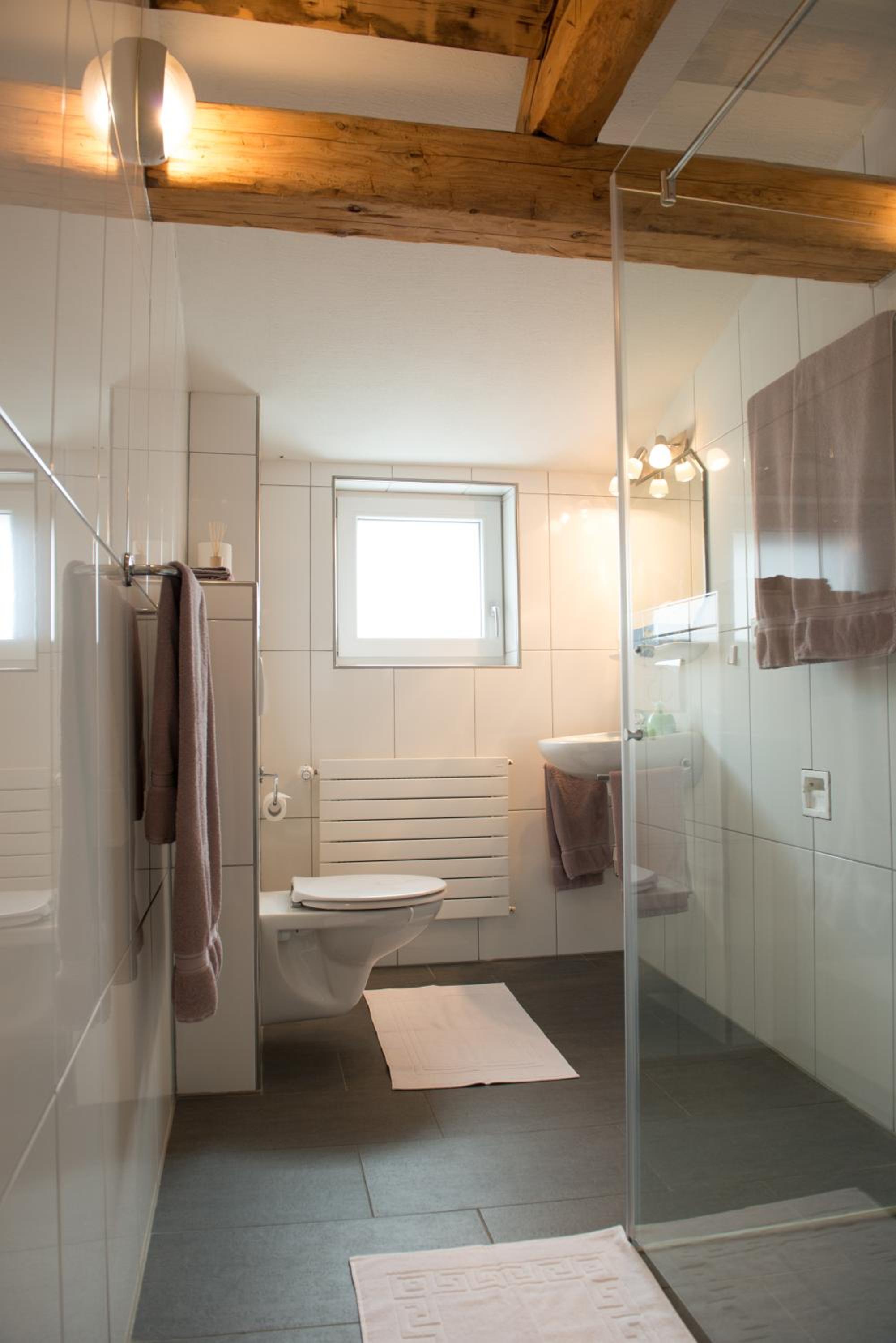 Three-Bedroom Apartment - Photo 5
