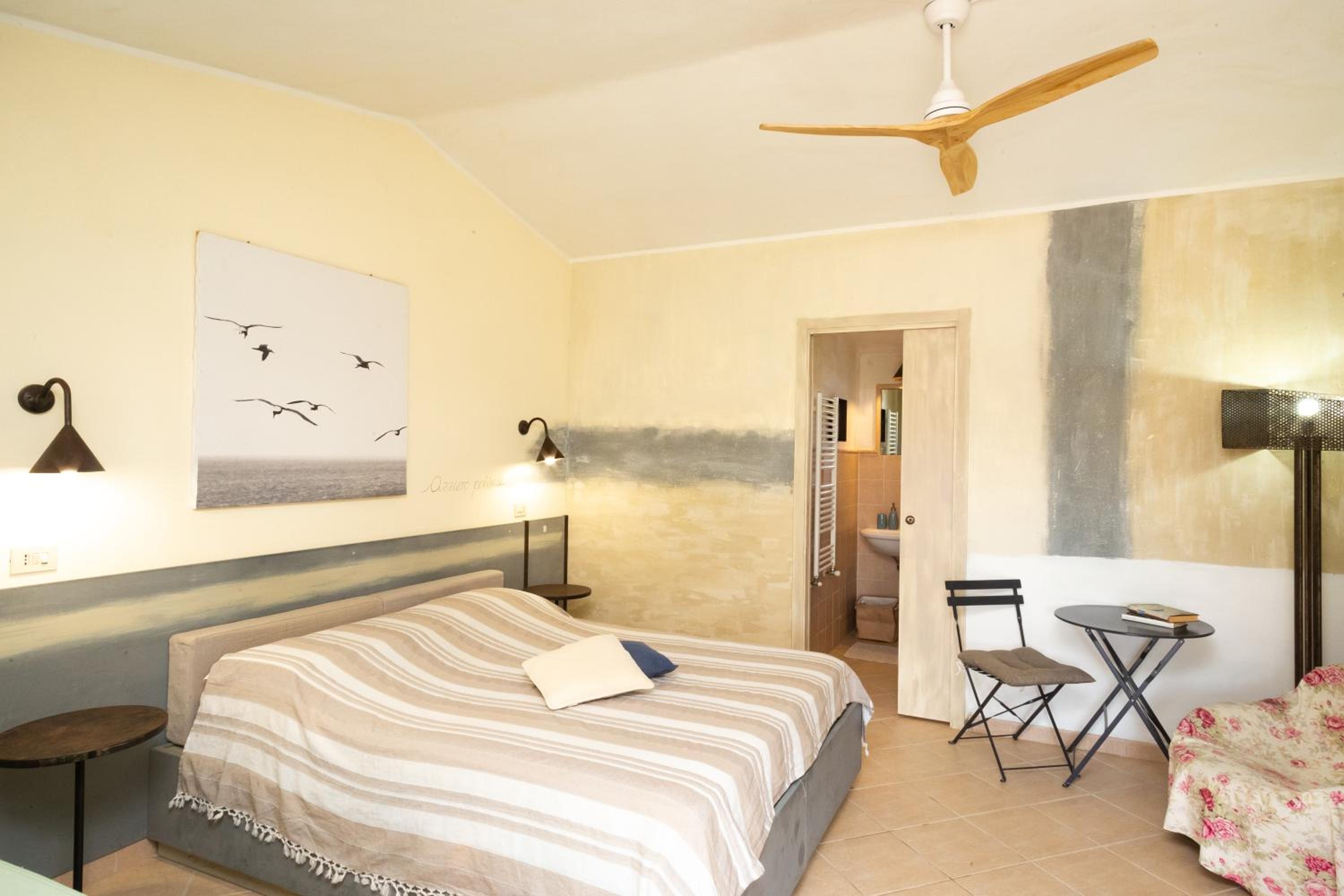 Triple Room with Bathroom