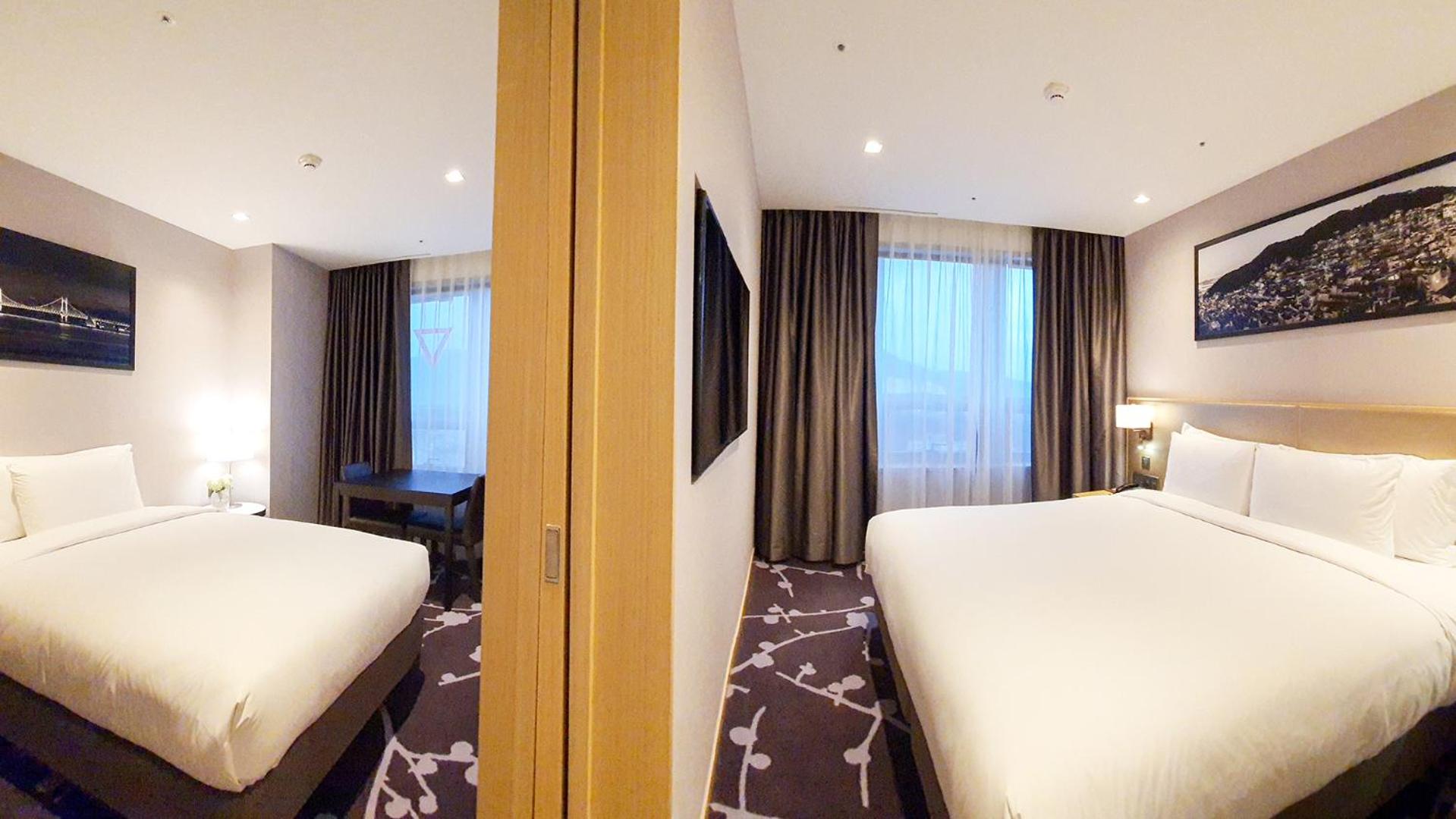 Deluxe Family Room - Photo 3