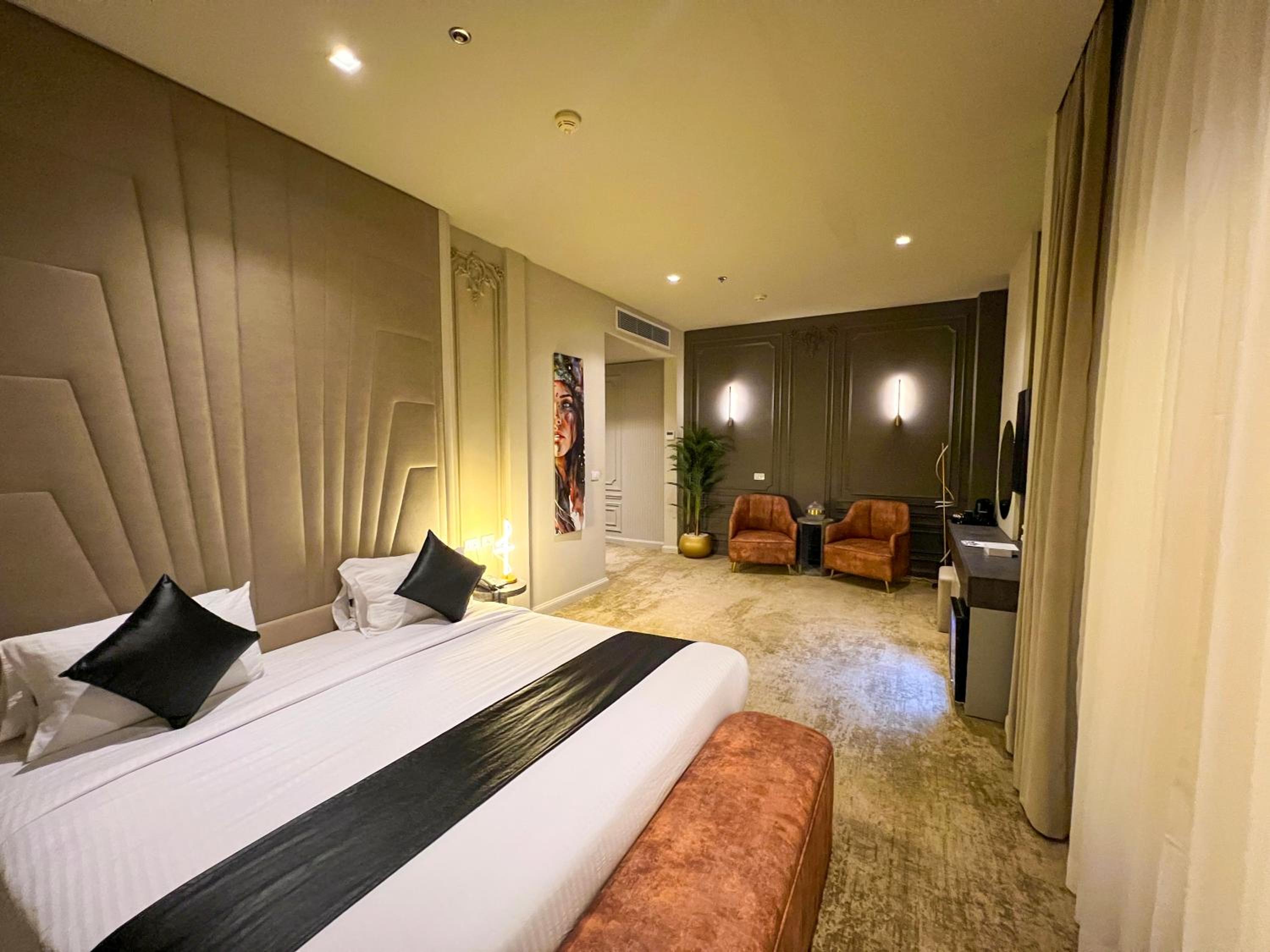 King Suite with Balcony