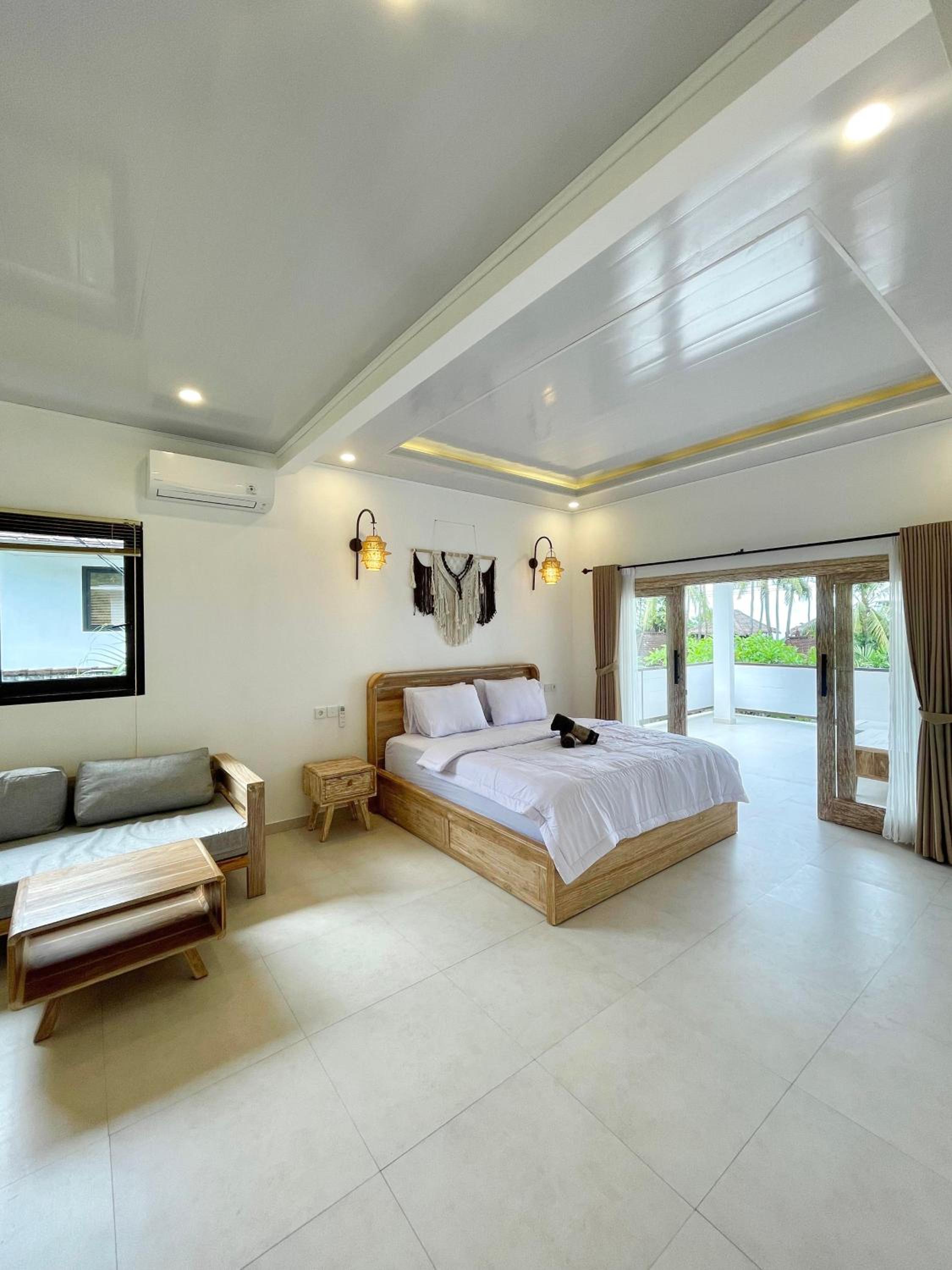 Deluxe Villa