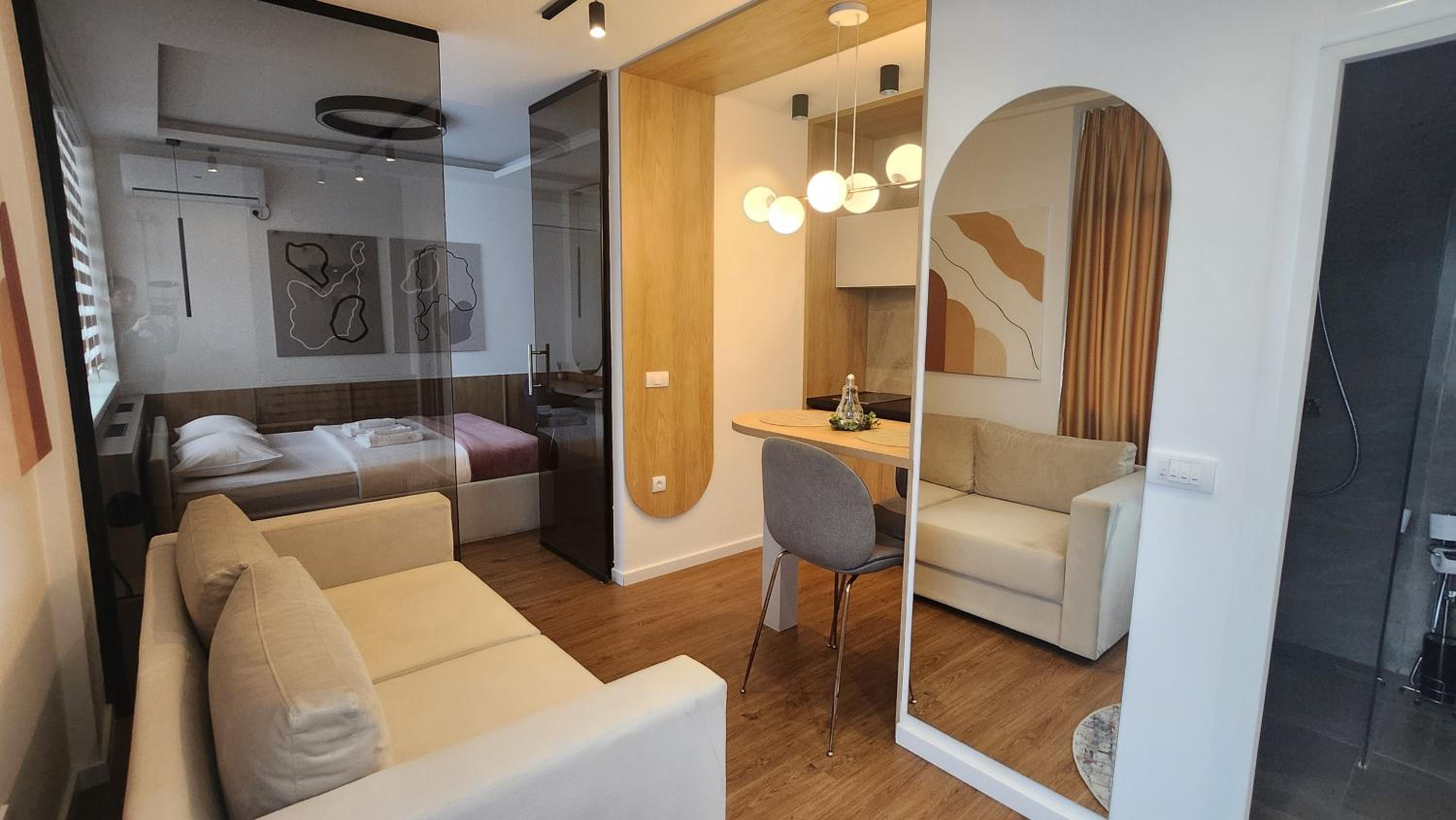 One-Bedroom Apartment