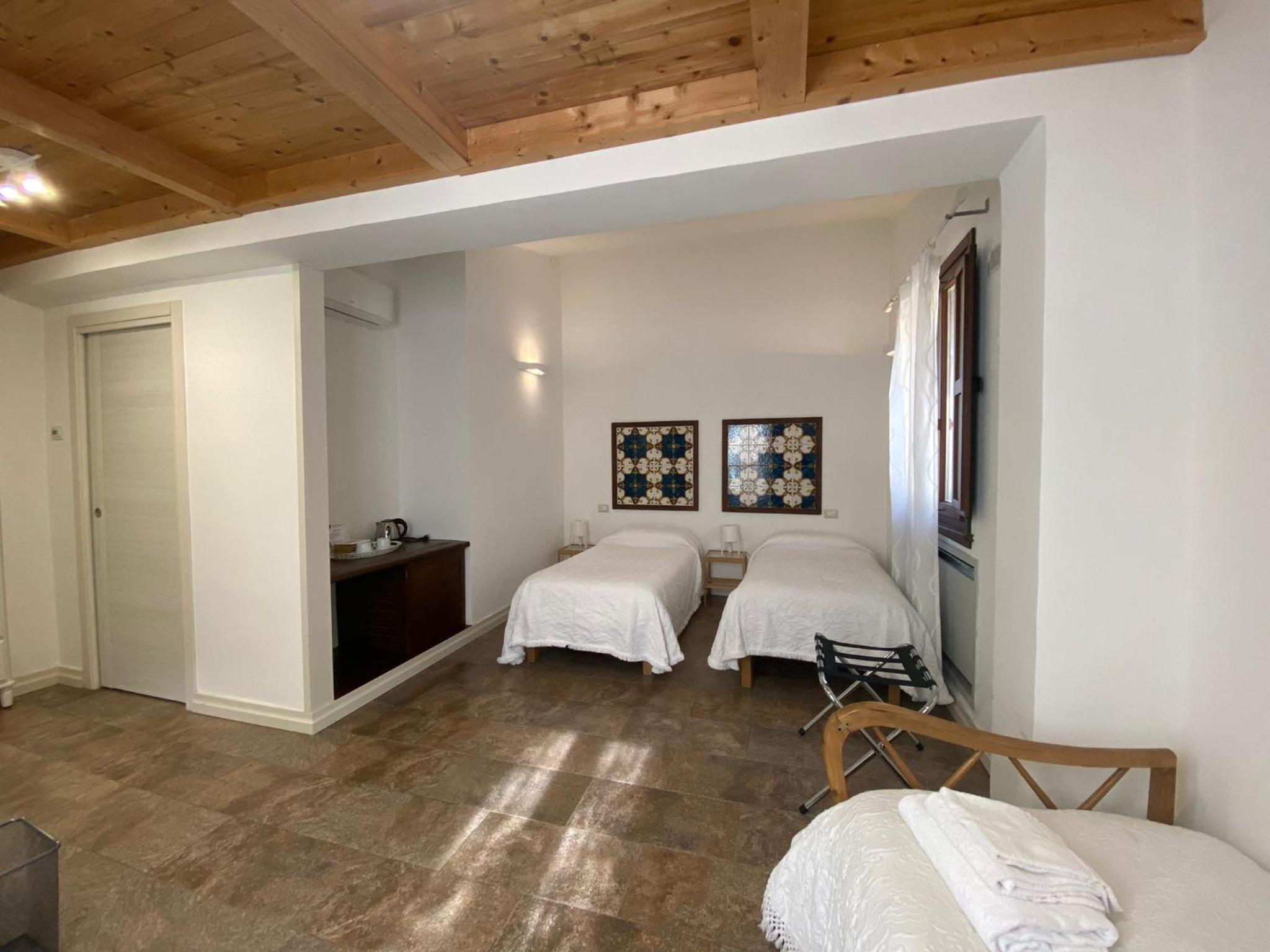 Executive Triple Room