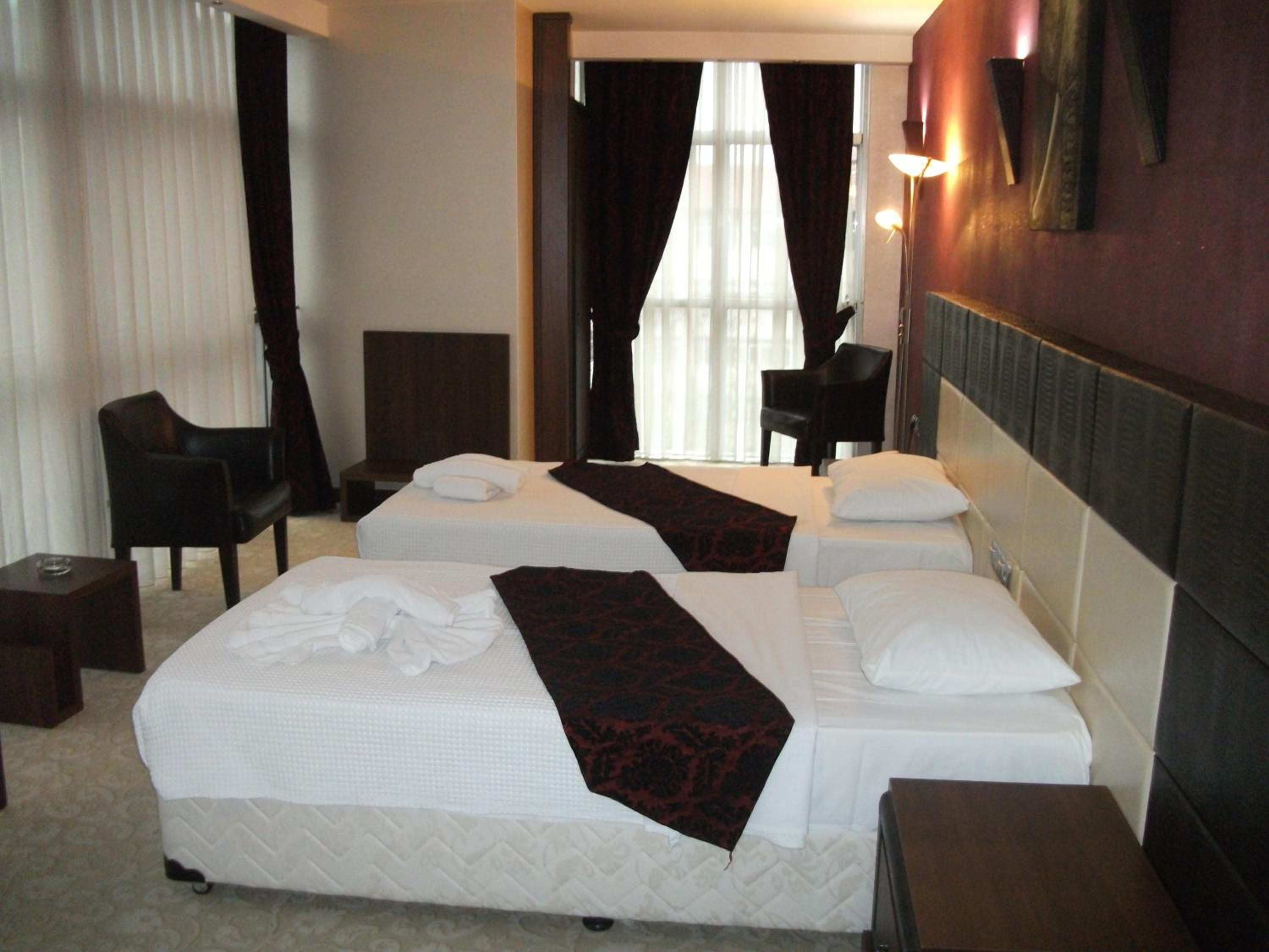 Standard Twin Room photo 1