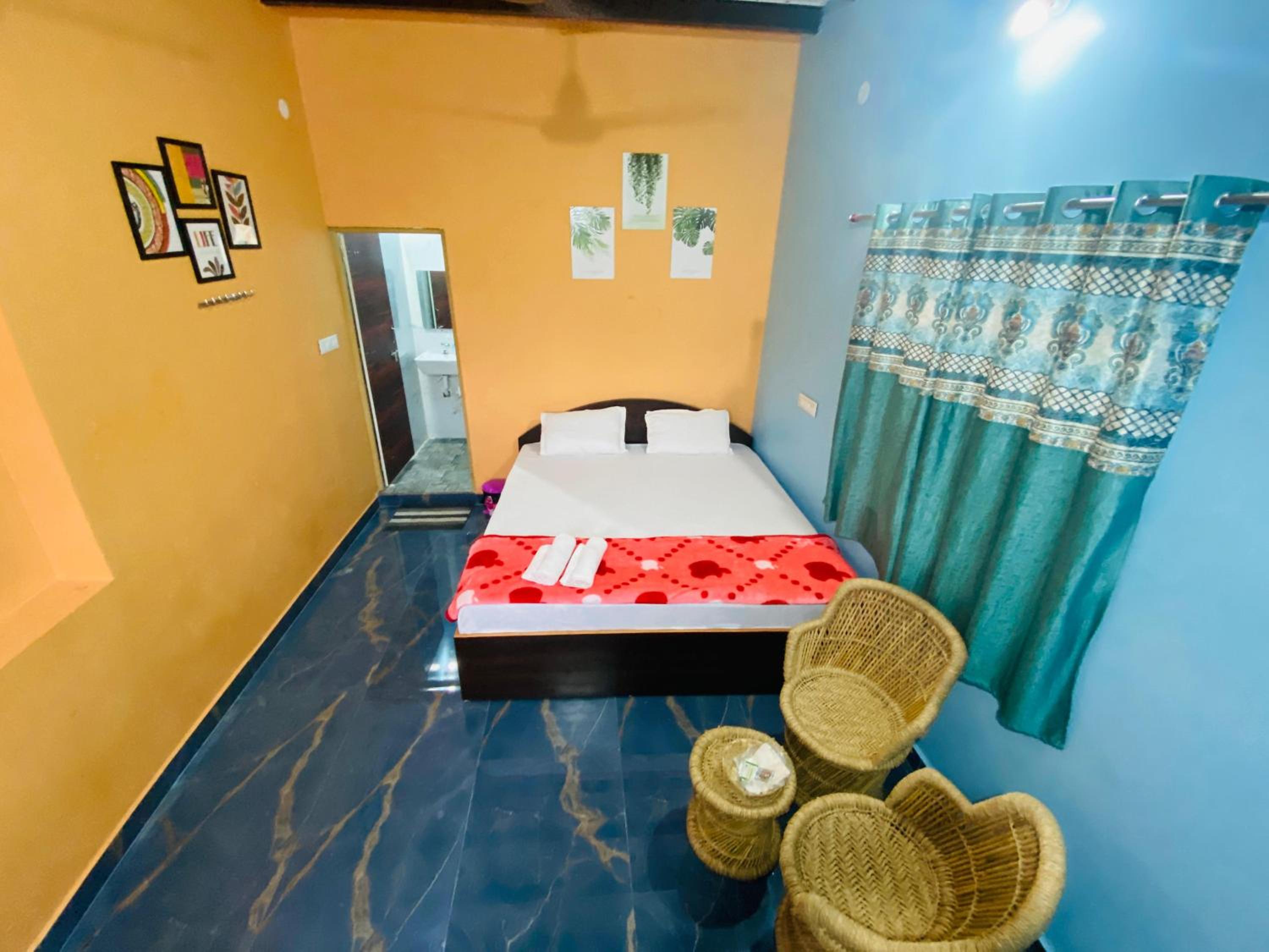 Standard King Room