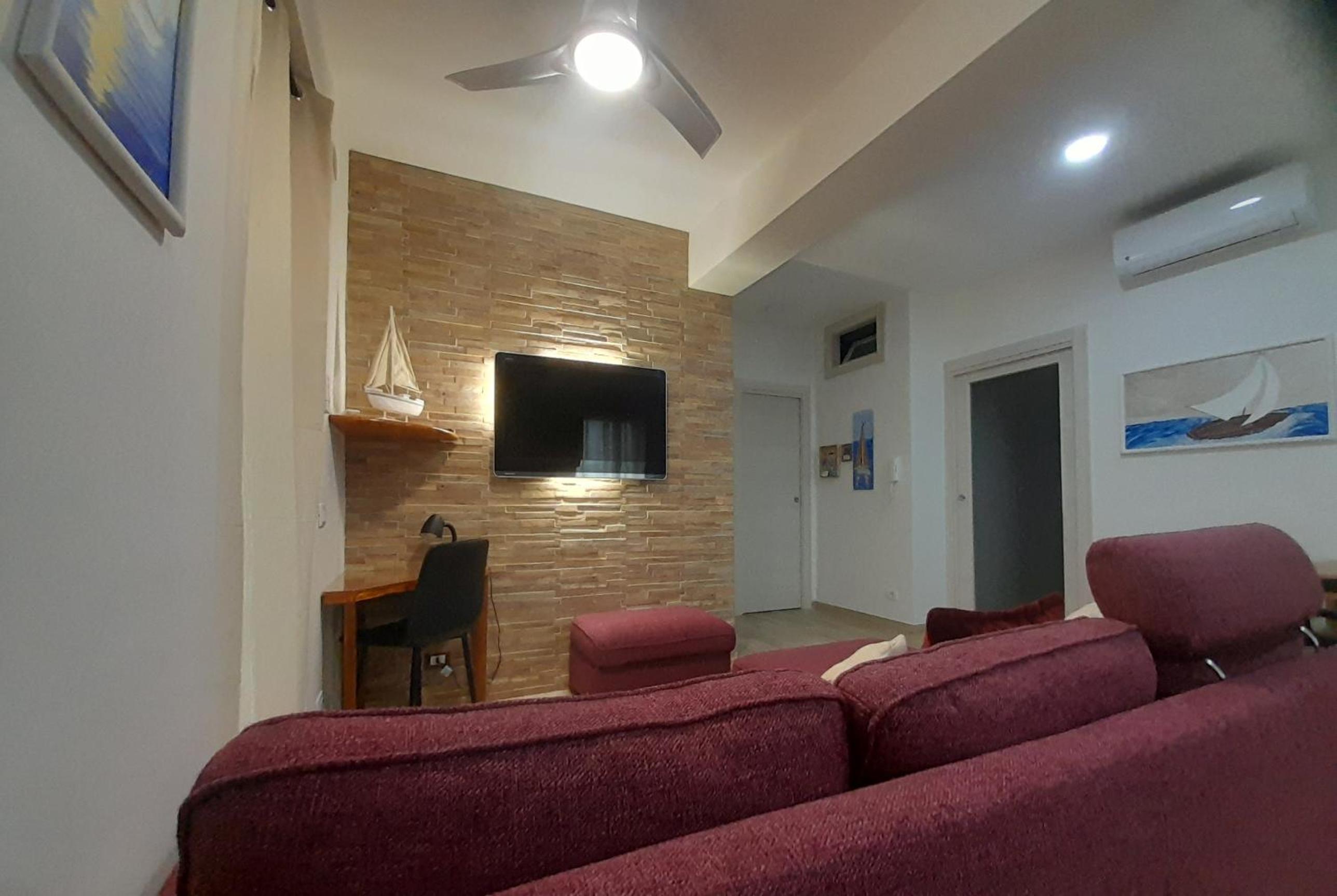 Superior One-Bedroom Apartment with Balcony photo 1
