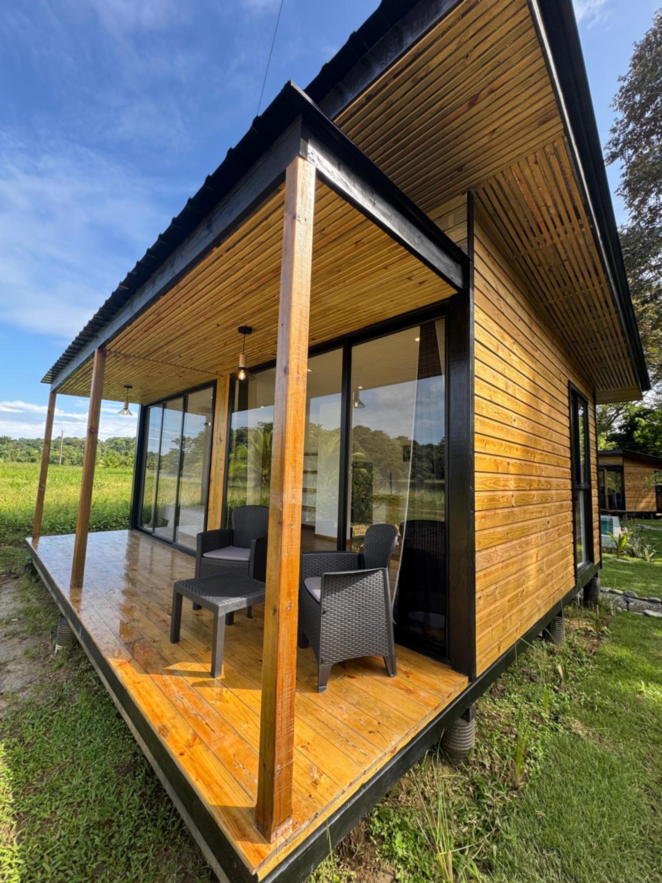 Villa photo 1