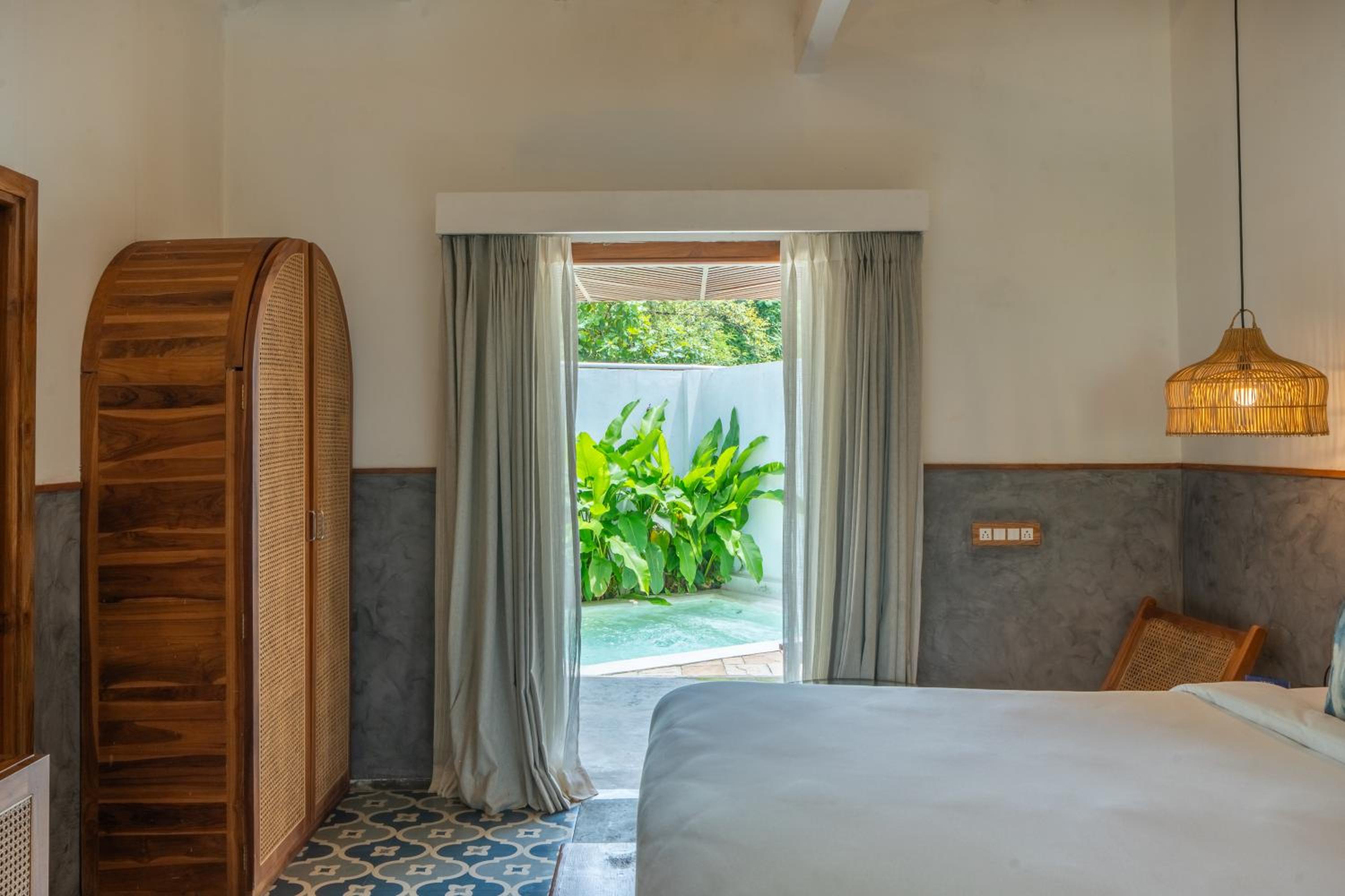 Deluxe Double or Twin Room photo 3