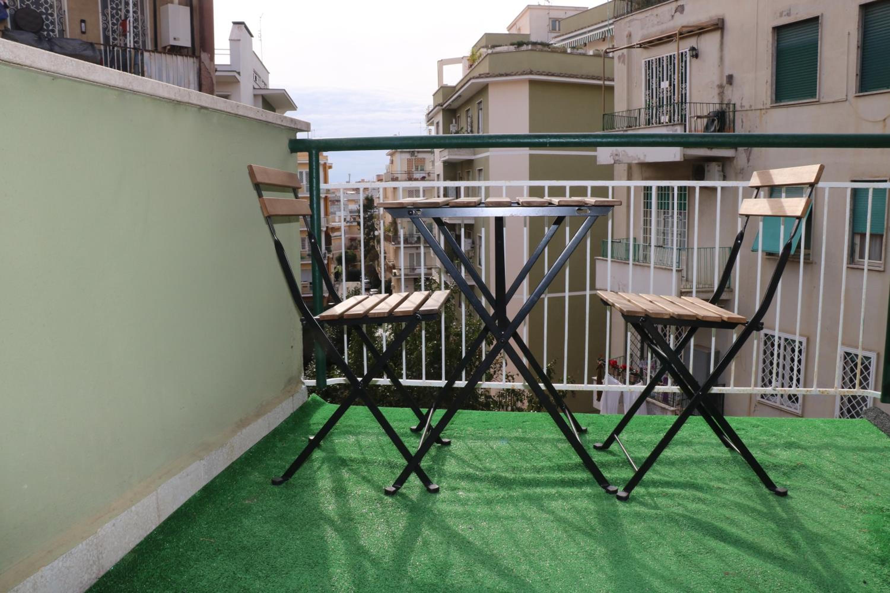 Two-Bedroom Deluxe Apartment with Balcony photo 1