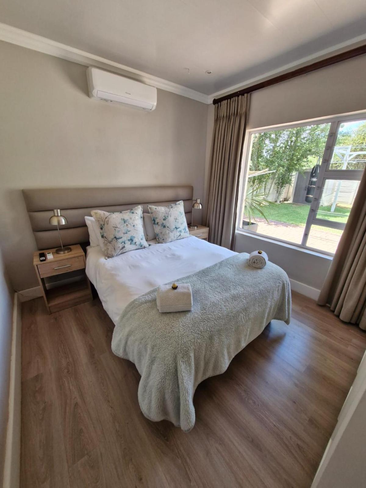 Luxury Holiday Home photo 3