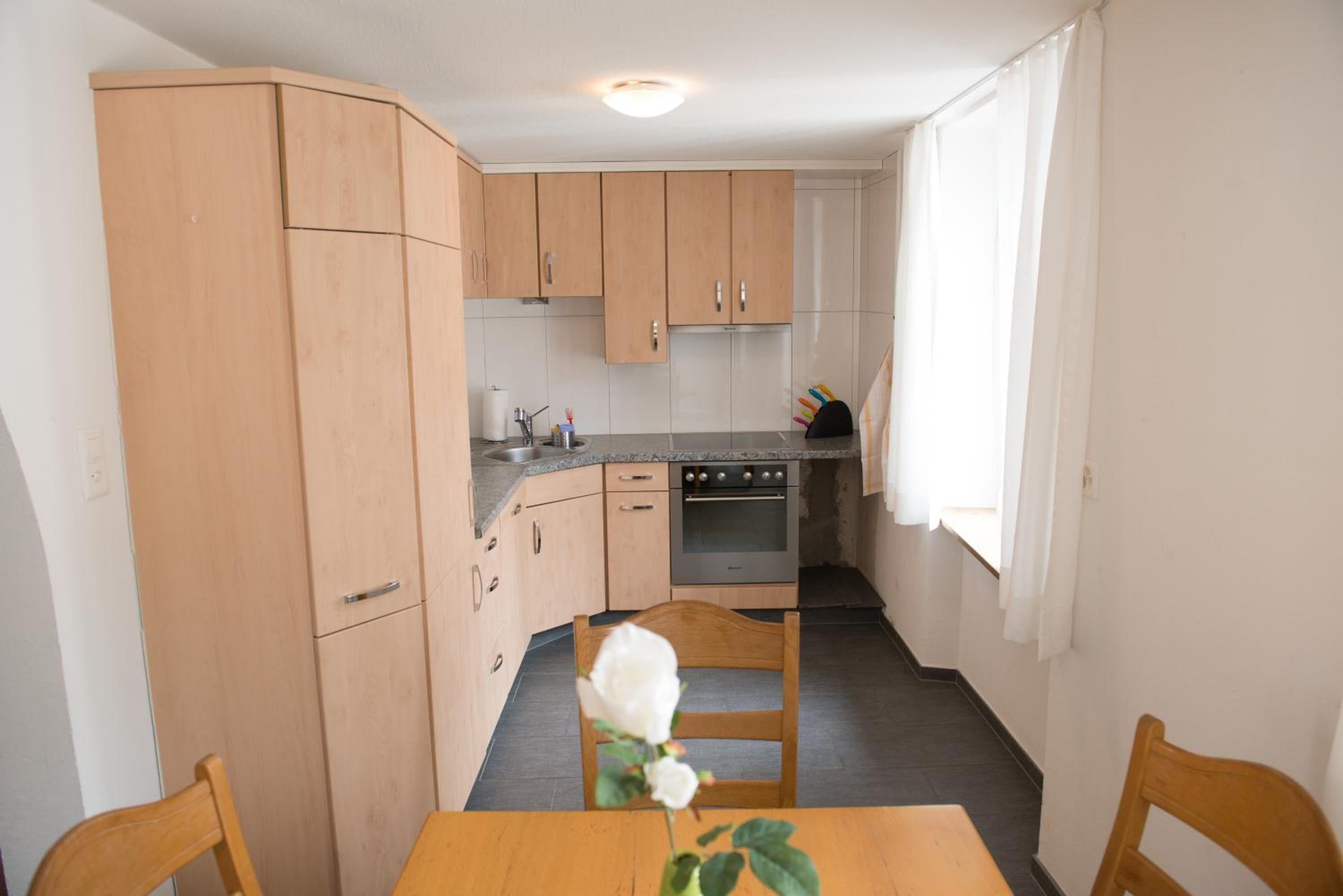 Two-Bedroom Apartment - Photo 4