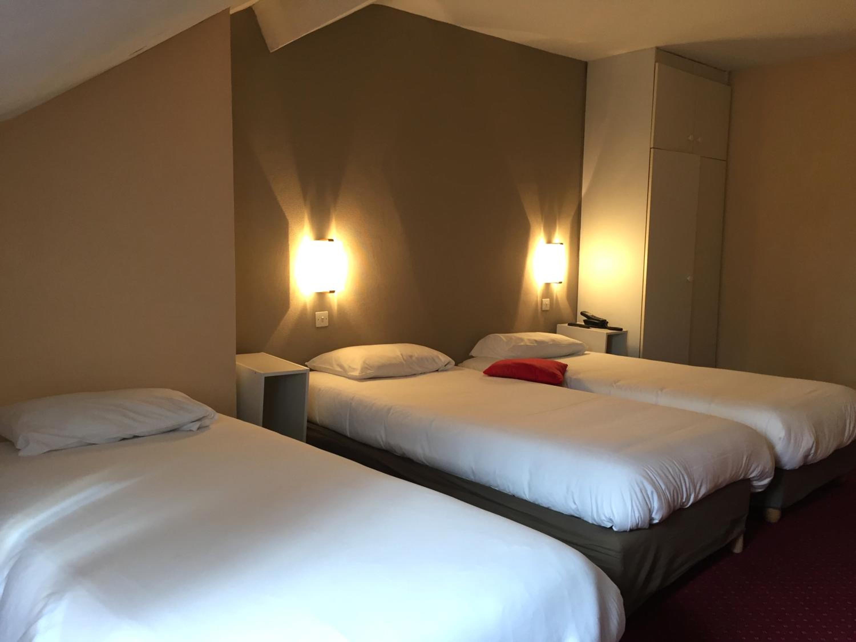 Triple Room photo 2