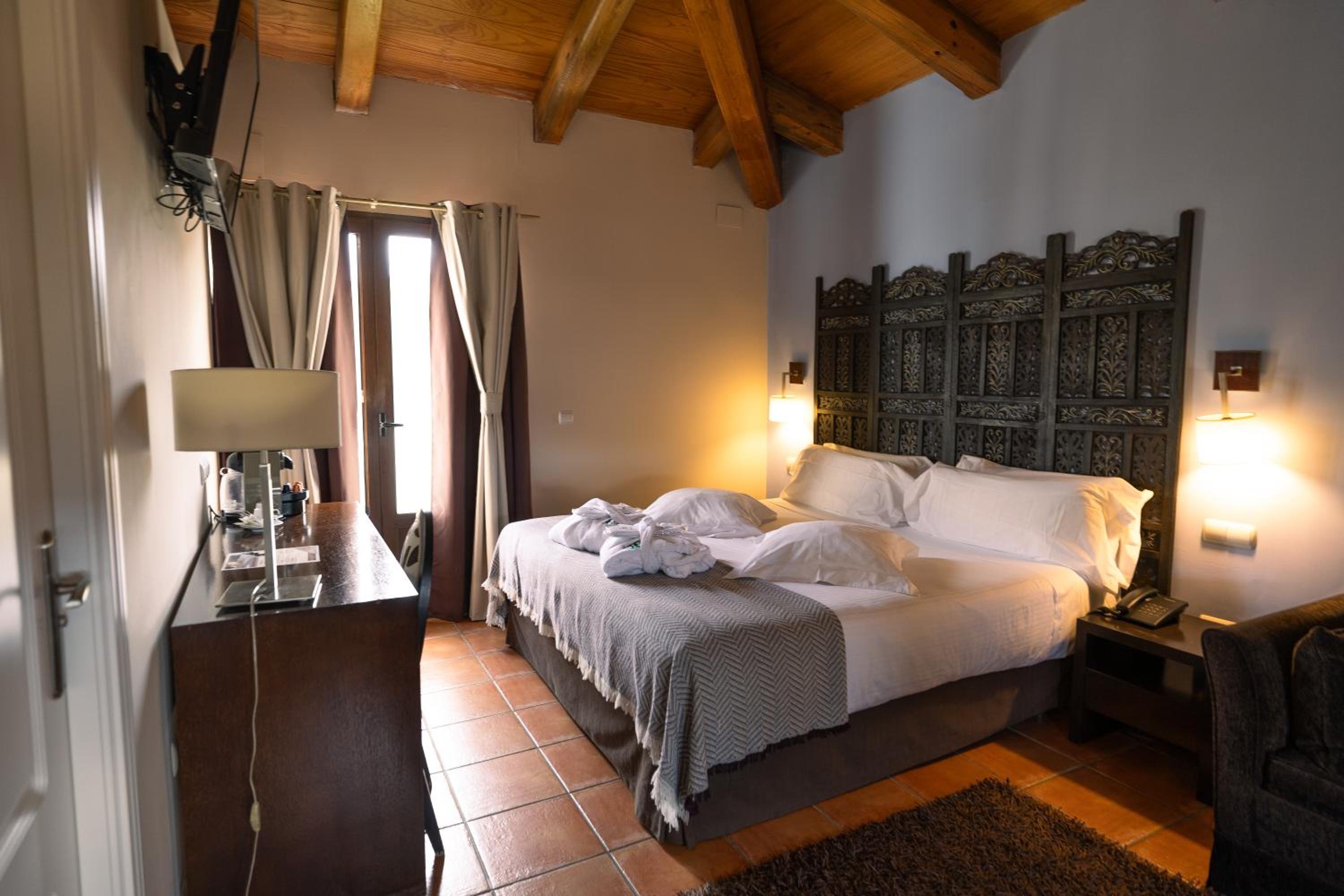 Superior Double Room photo 2