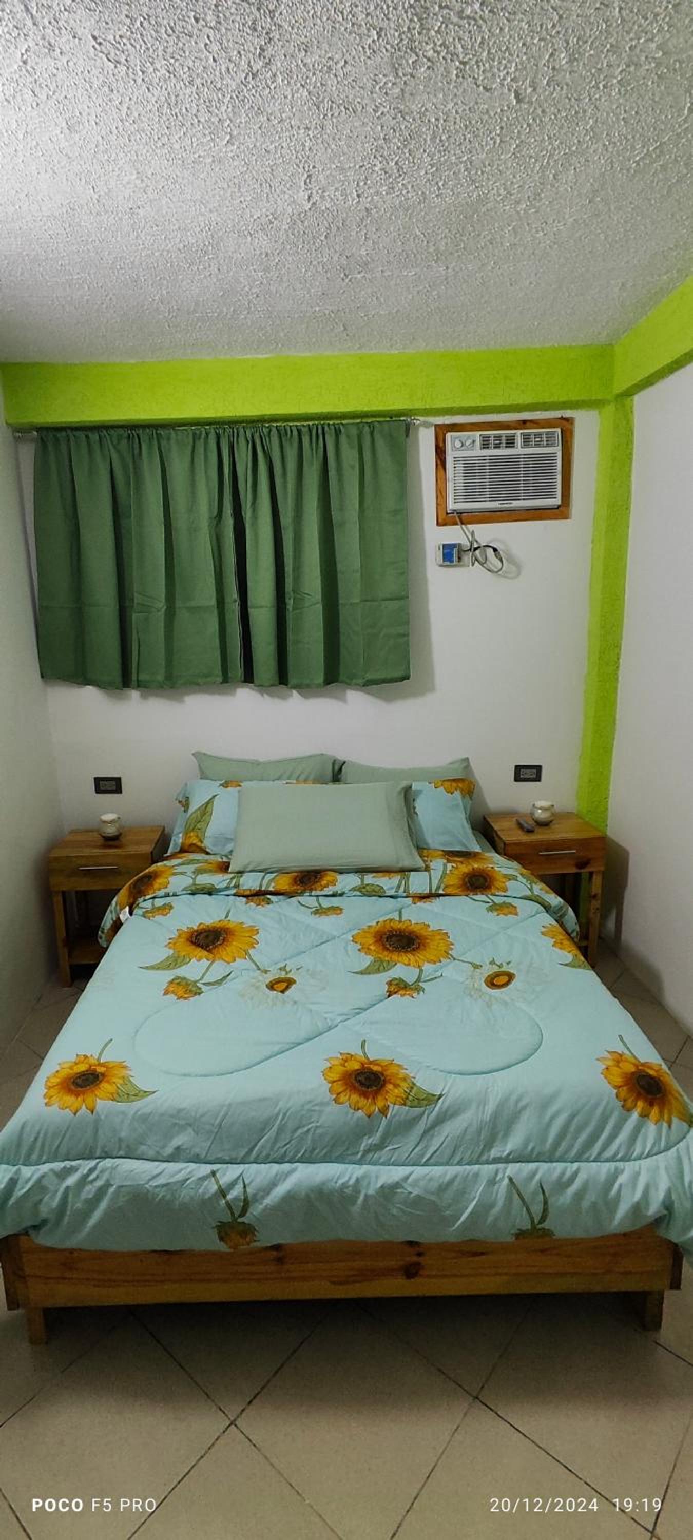 One-Bedroom Family Apartment photo 1