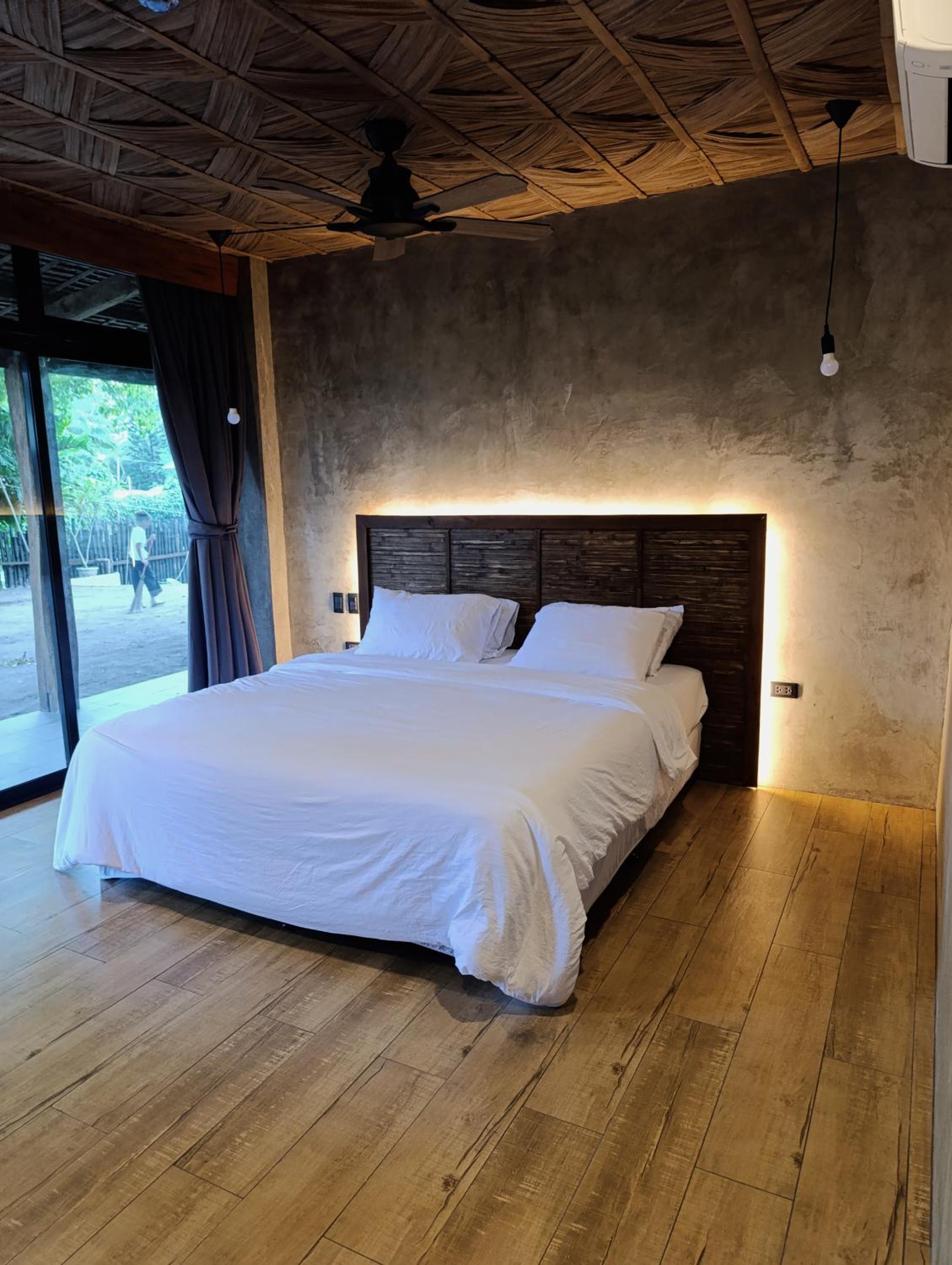 Deluxe Double Room with Shower photo 1