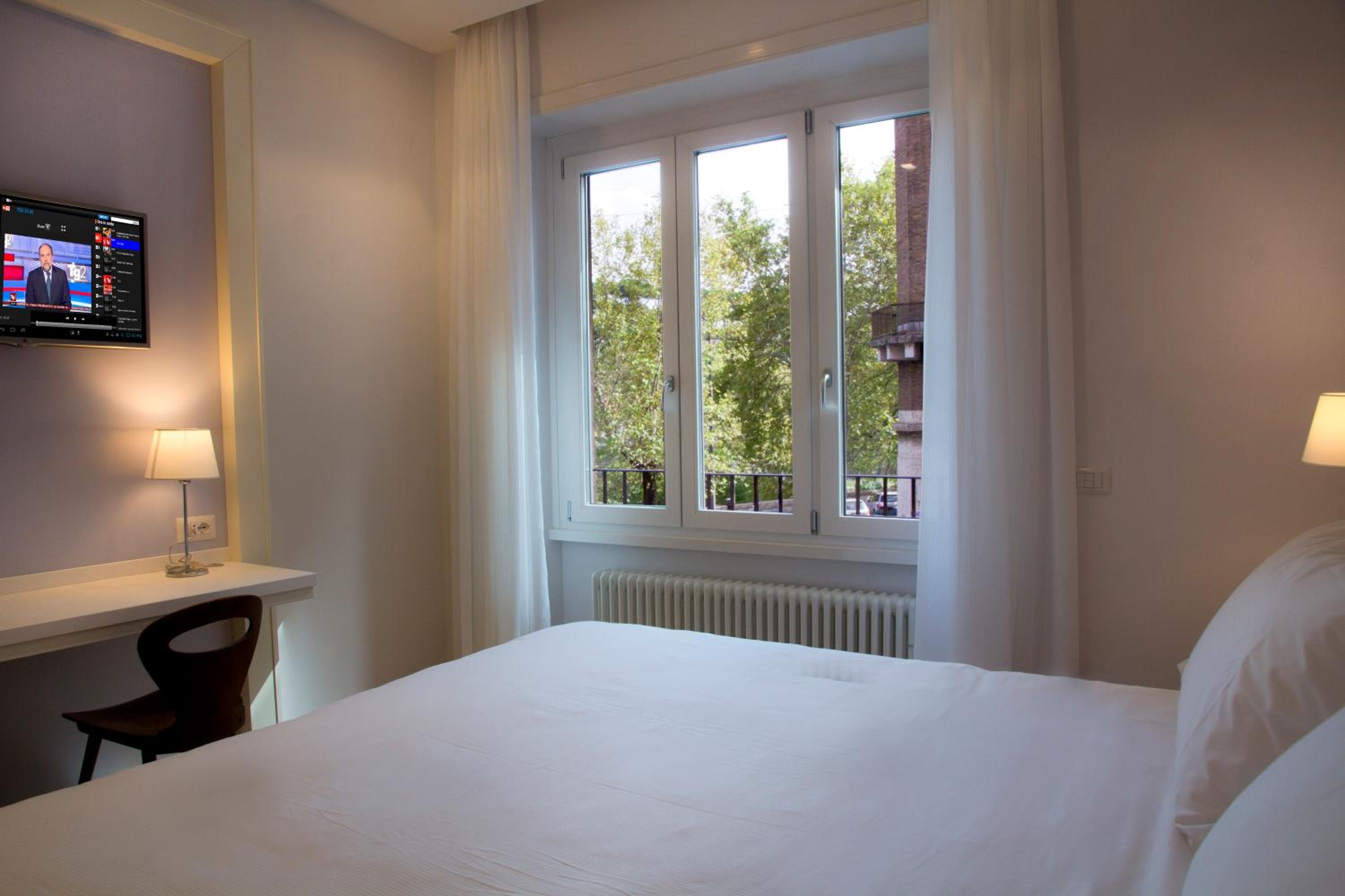 Double or Twin Room photo 1
