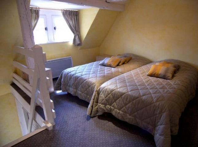 Duplex (4 adults) with double bed and twin bed - Photo 5