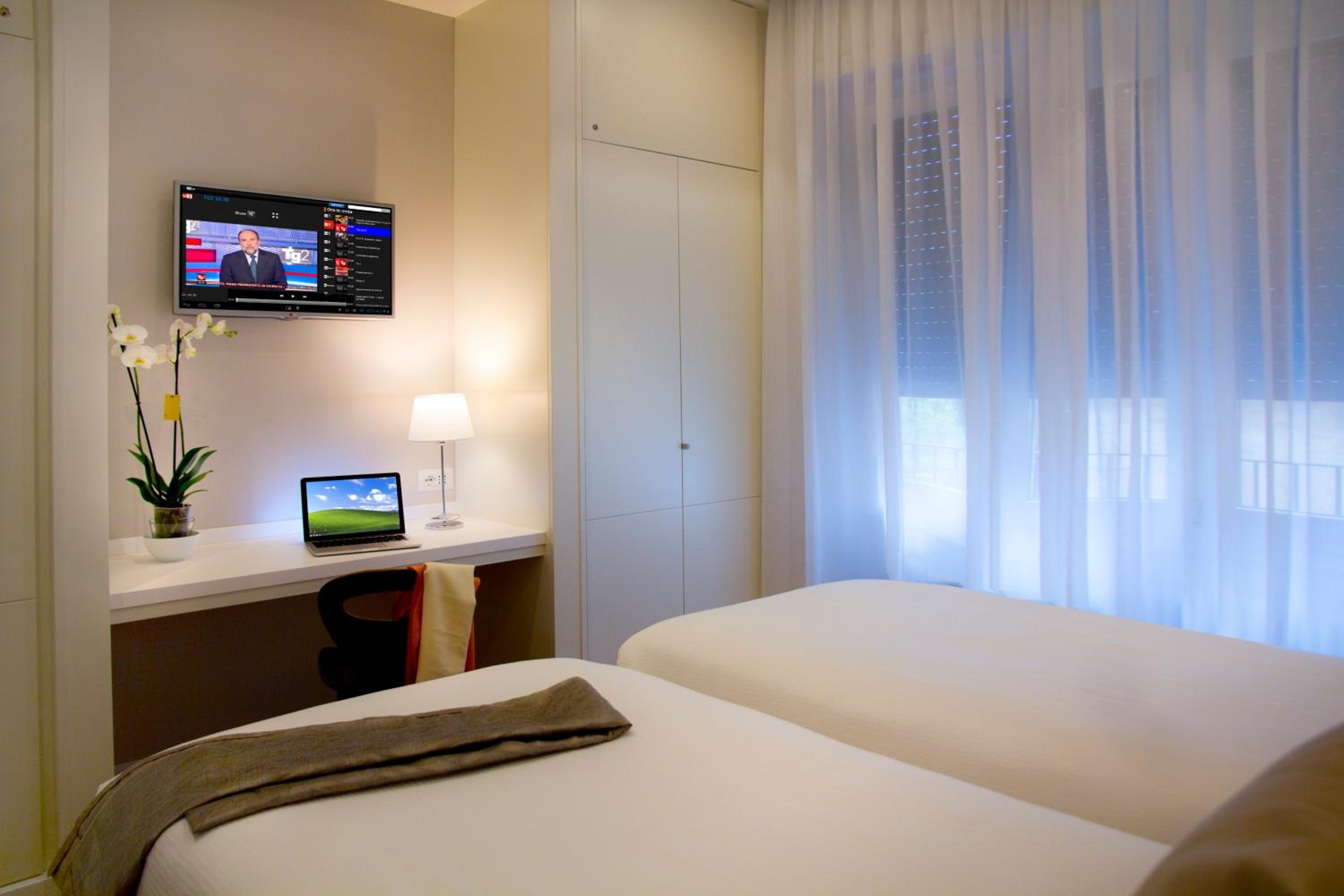 Double or Twin Room photo 2