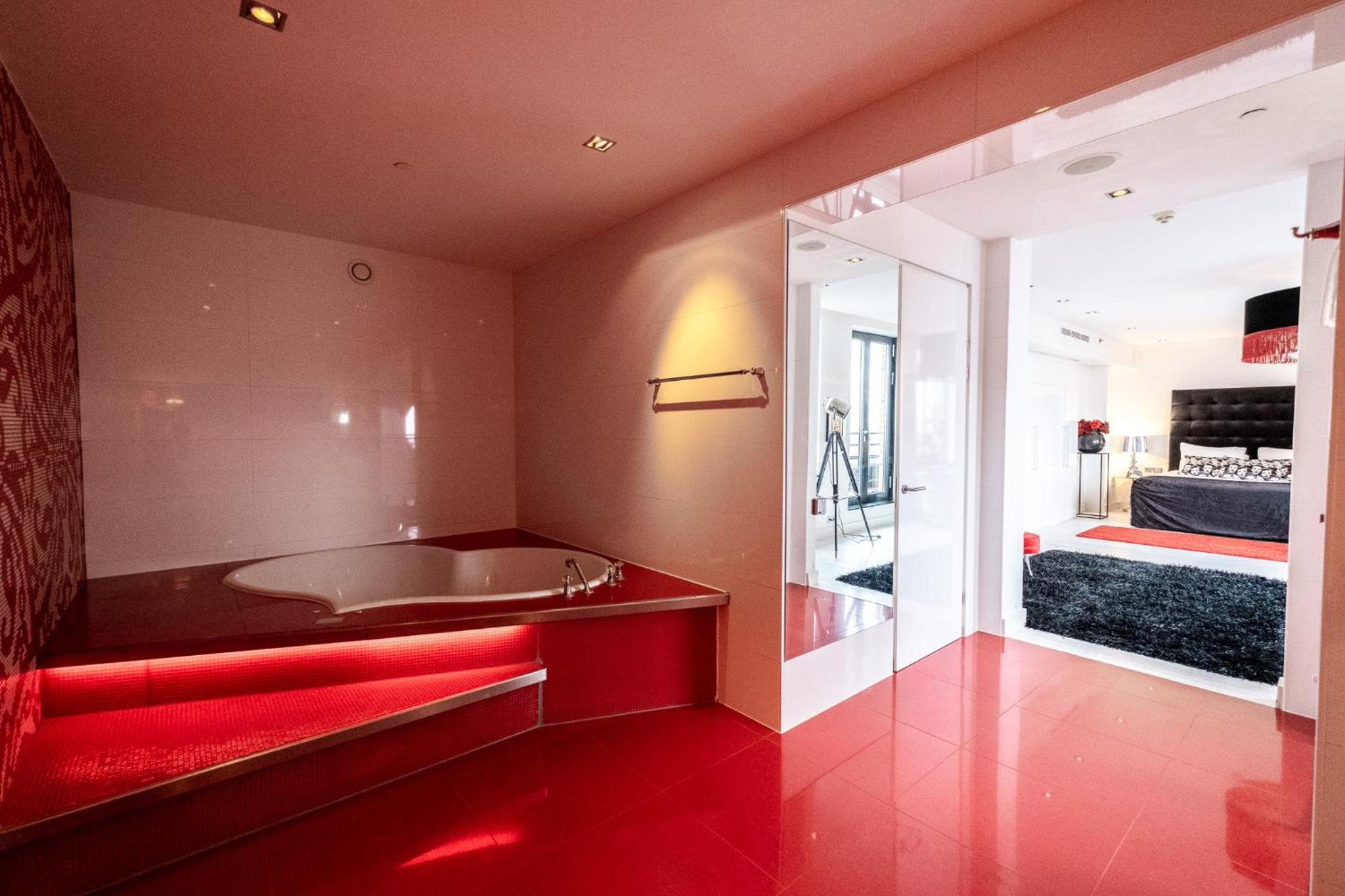 Suite with Balcony photo 2