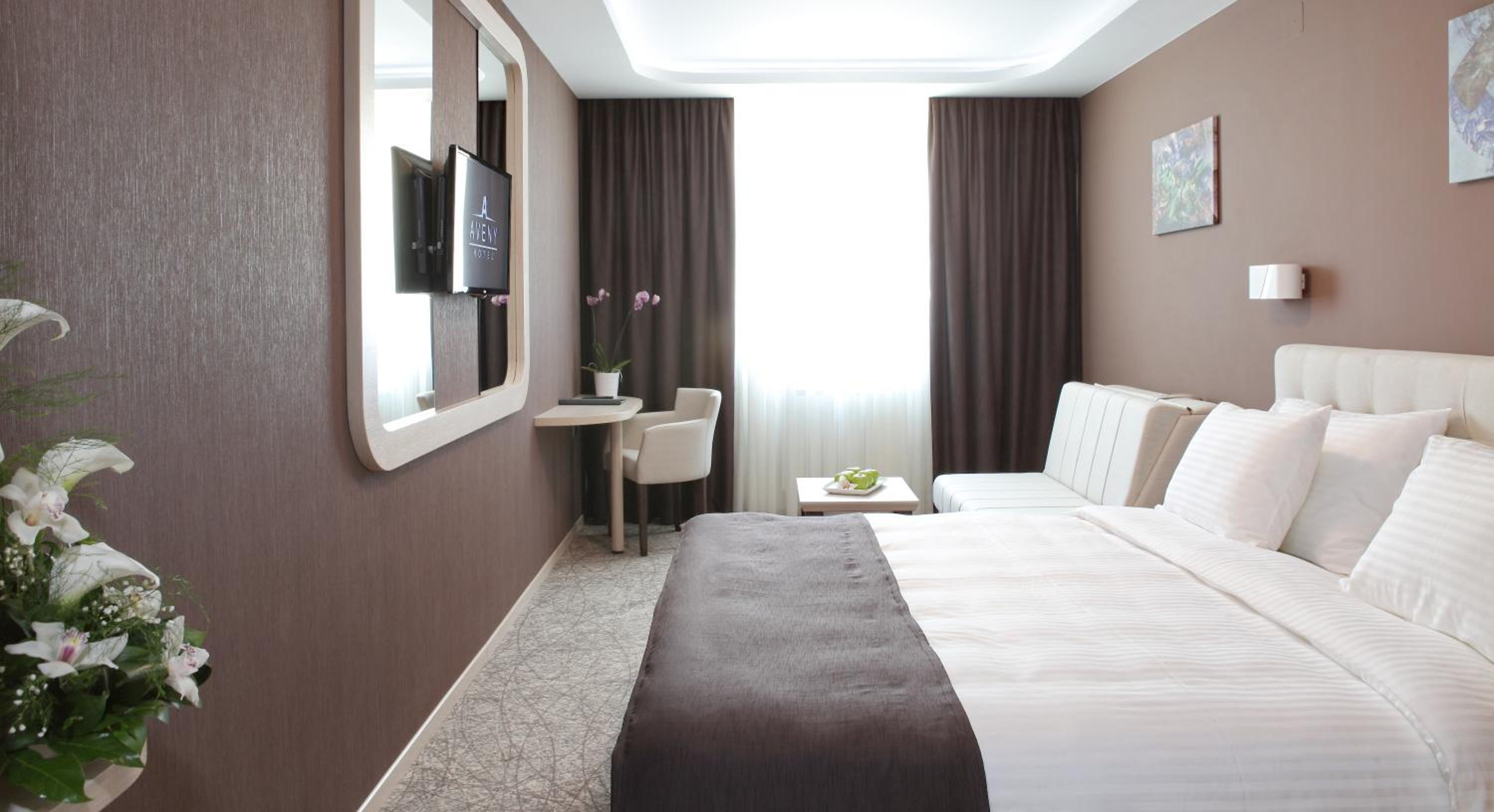 Double Room with Extra Bed - Photo 1