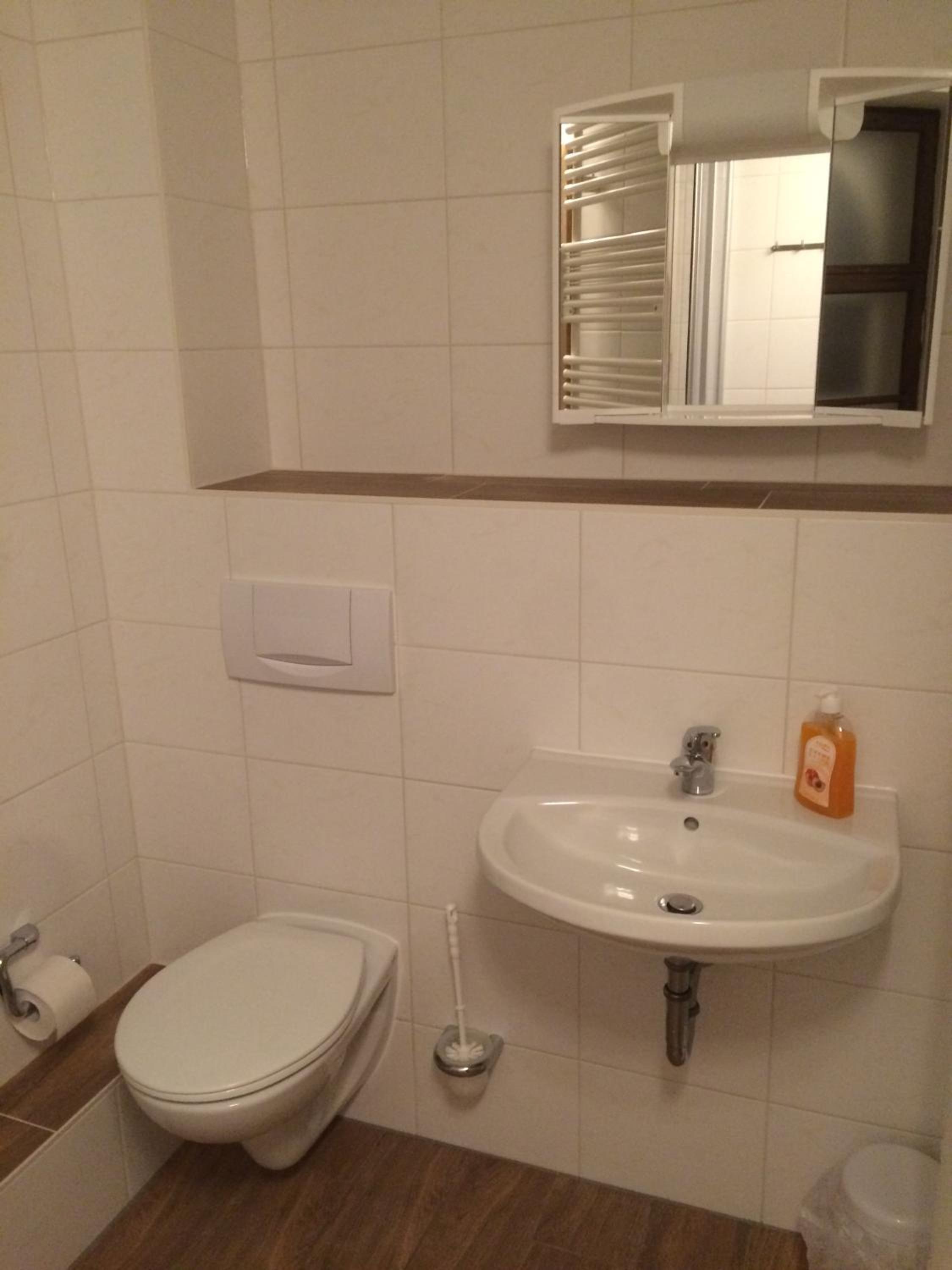 Triple Room with Private Bathroom photo 2