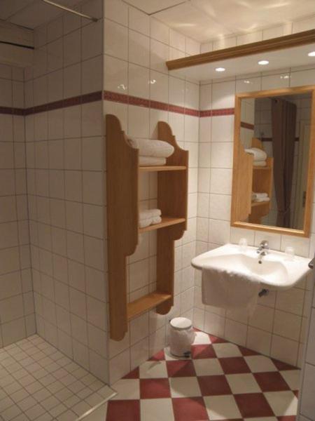 Double Room - Disability Access - Photo 6