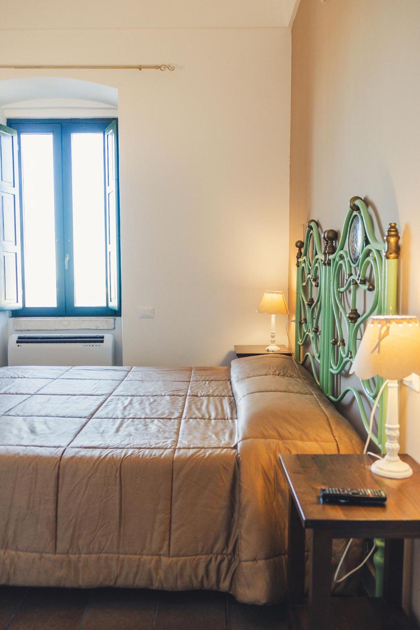 Junior Suite with Sea View - Photo 4