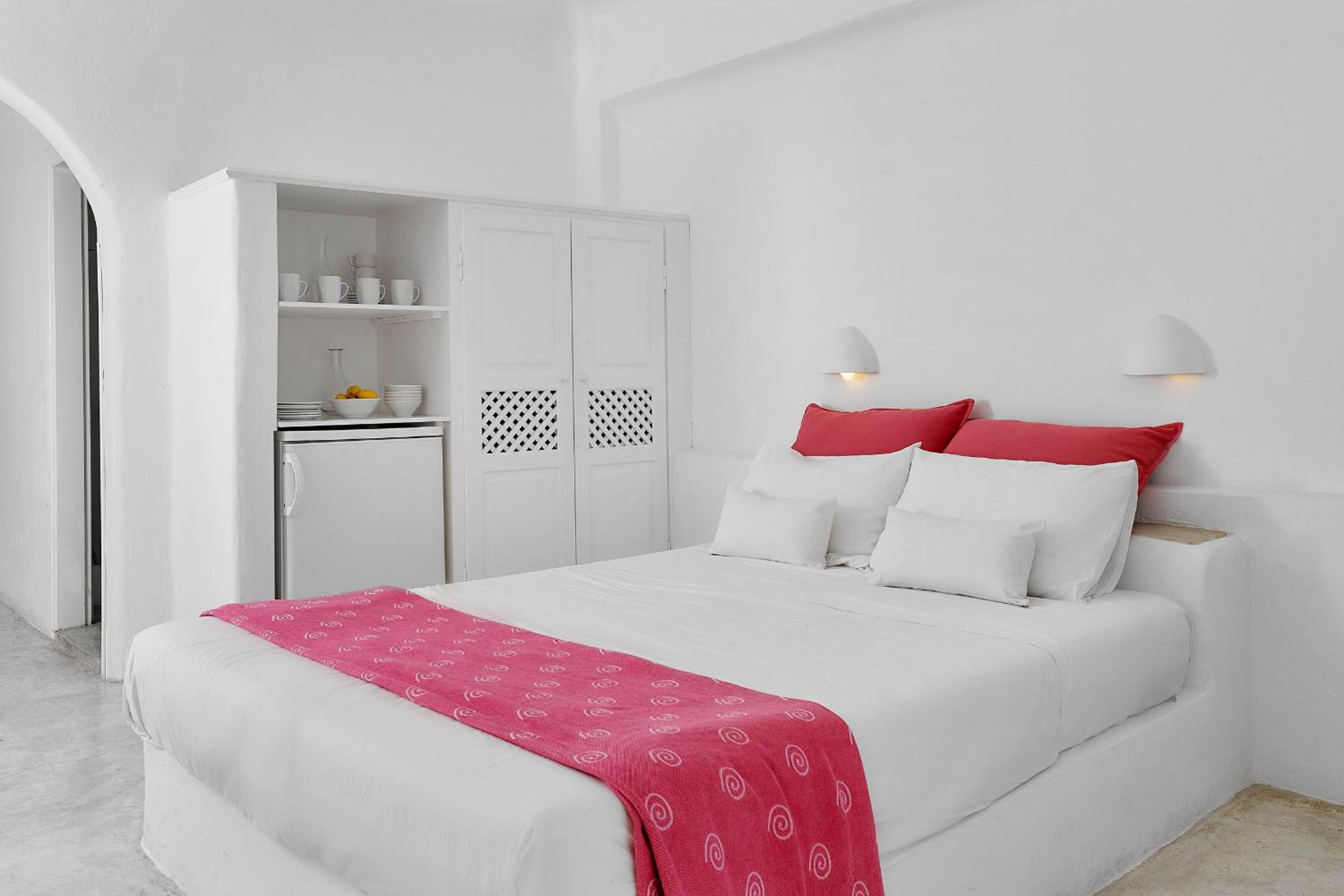 Budget Double Room - Photo 5