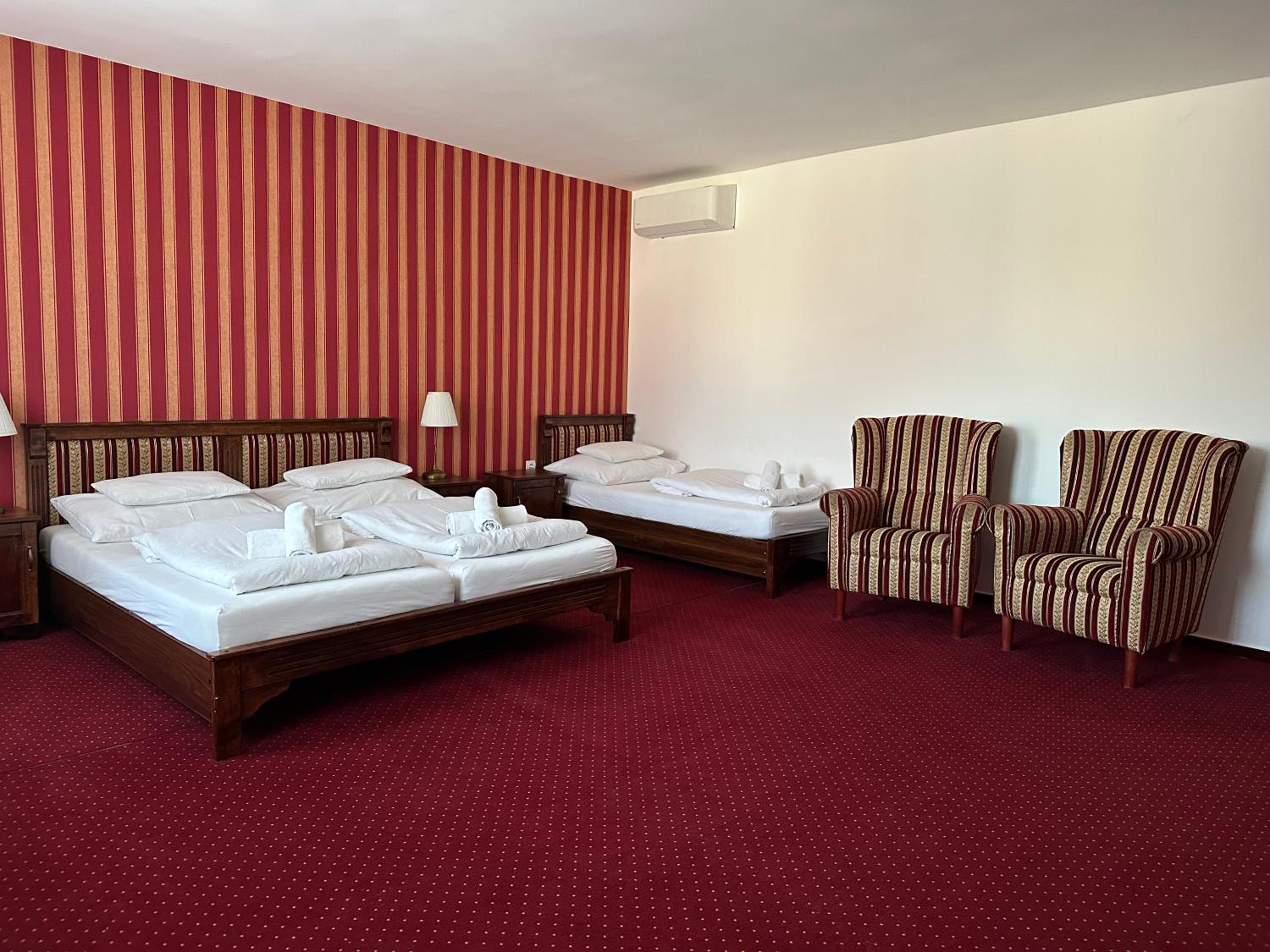 Comfort Triple Room photo 1