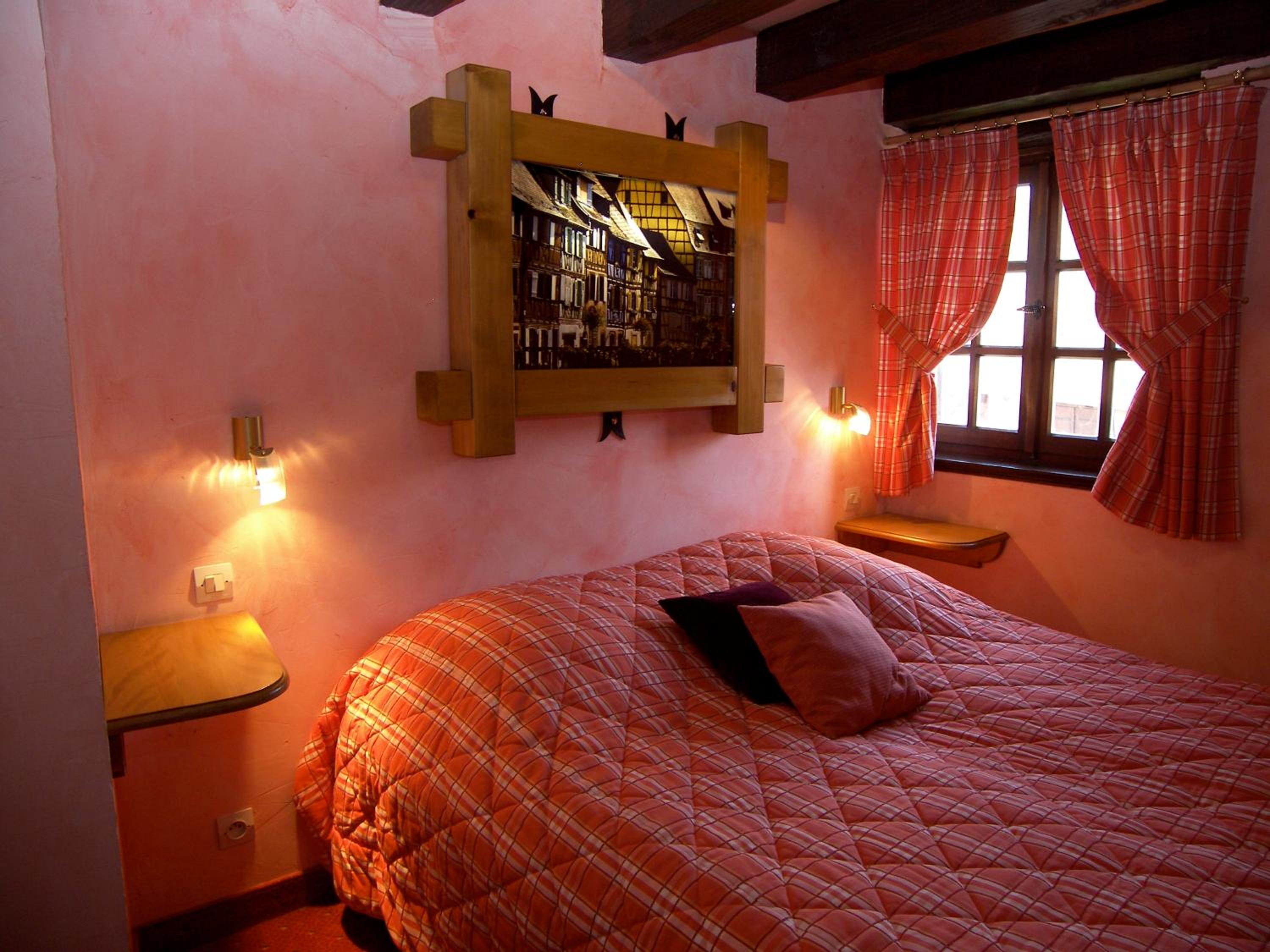 Comfort Double Room with Seating Area - Photo 4