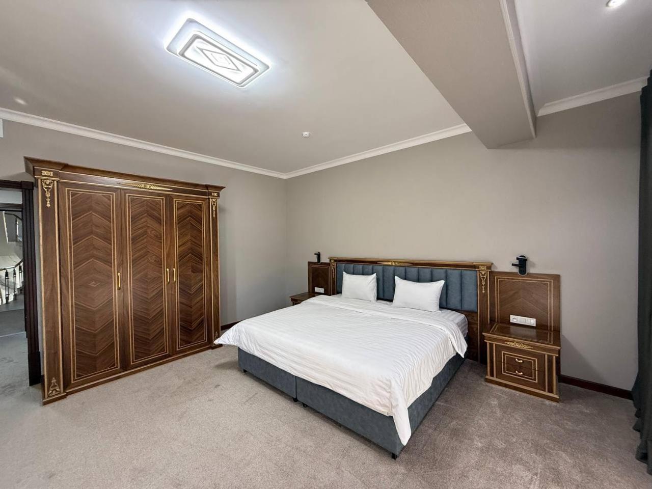 King Room with Balcony