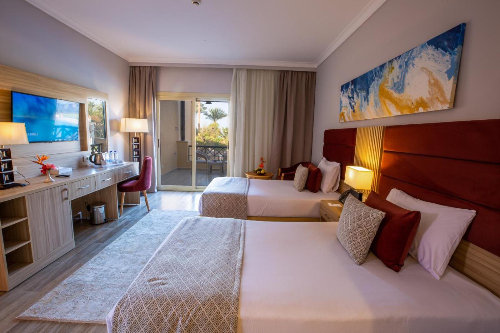 Double Room with Garden View photo 1