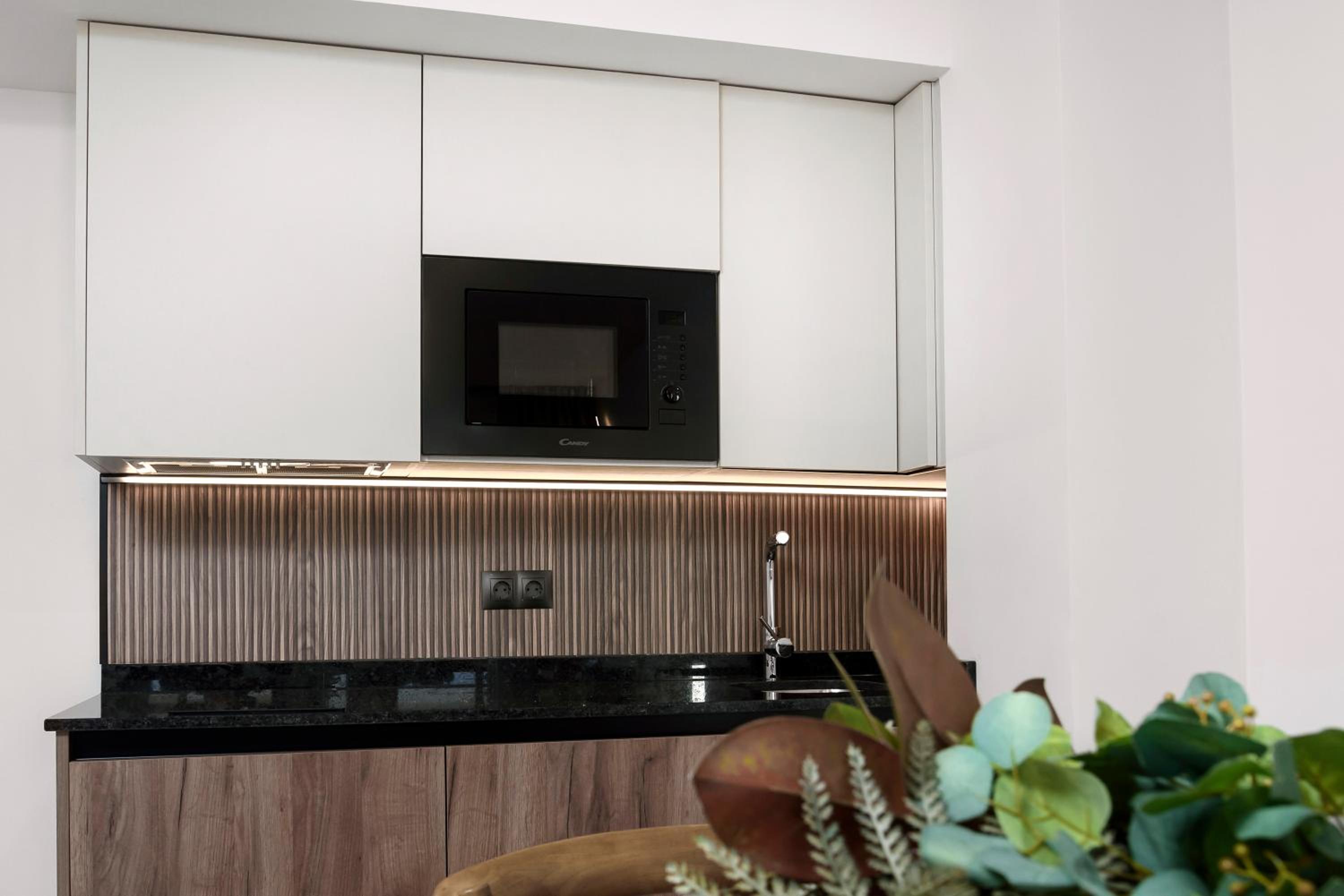 Deluxe Two-Bedroom Apartment