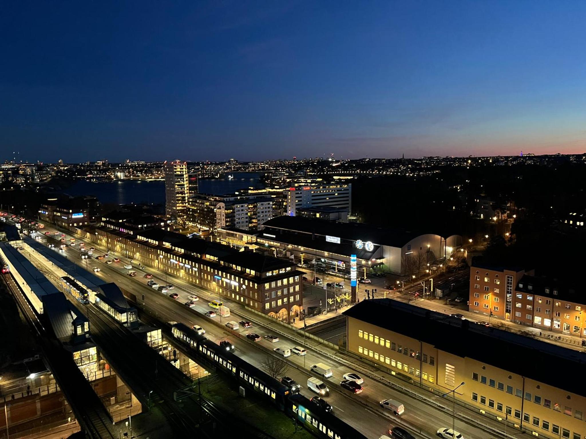Apartment with City View